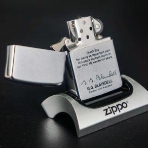 Zippo Gift Set 1972 – Kỷ Niệm 40 Năm Thành Lập Hãng Zippo – 40th Anniversary – Employee 8