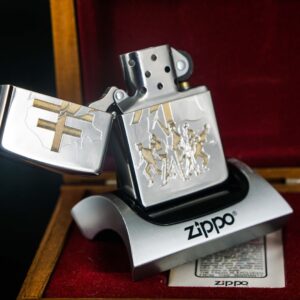 Zippo La Mã 1995 – Victoire Pour La Liberte 1945-1995 – Silver Plate – Limited 195/500 10