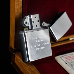 Zippo La Mã 1995 – Victoire Pour La Liberte 1945-1995 – Silver Plate – Limited 195/500 15