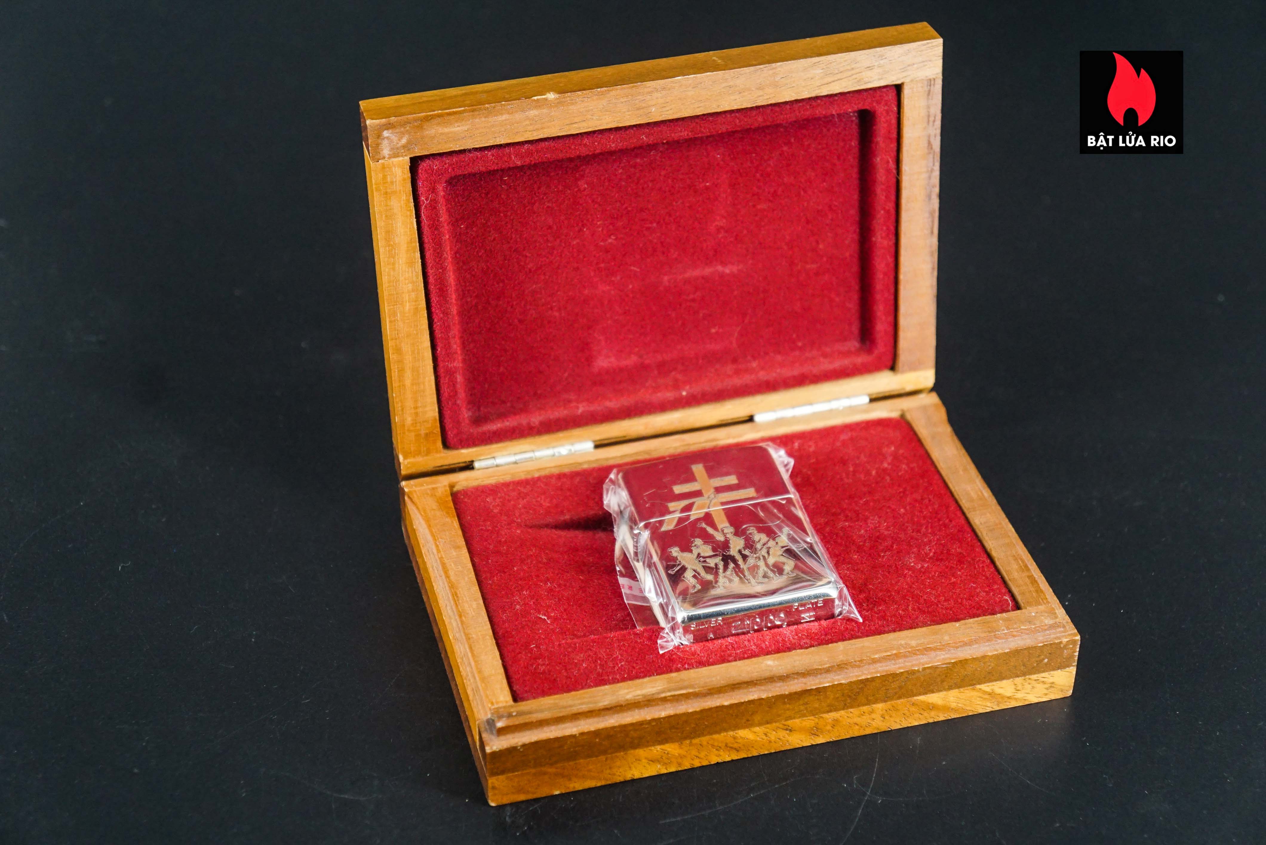 Zippo La Mã 1995 – Victoire Pour La Liberte 1945-1995 – Silver Plate – Limited 195/500 20