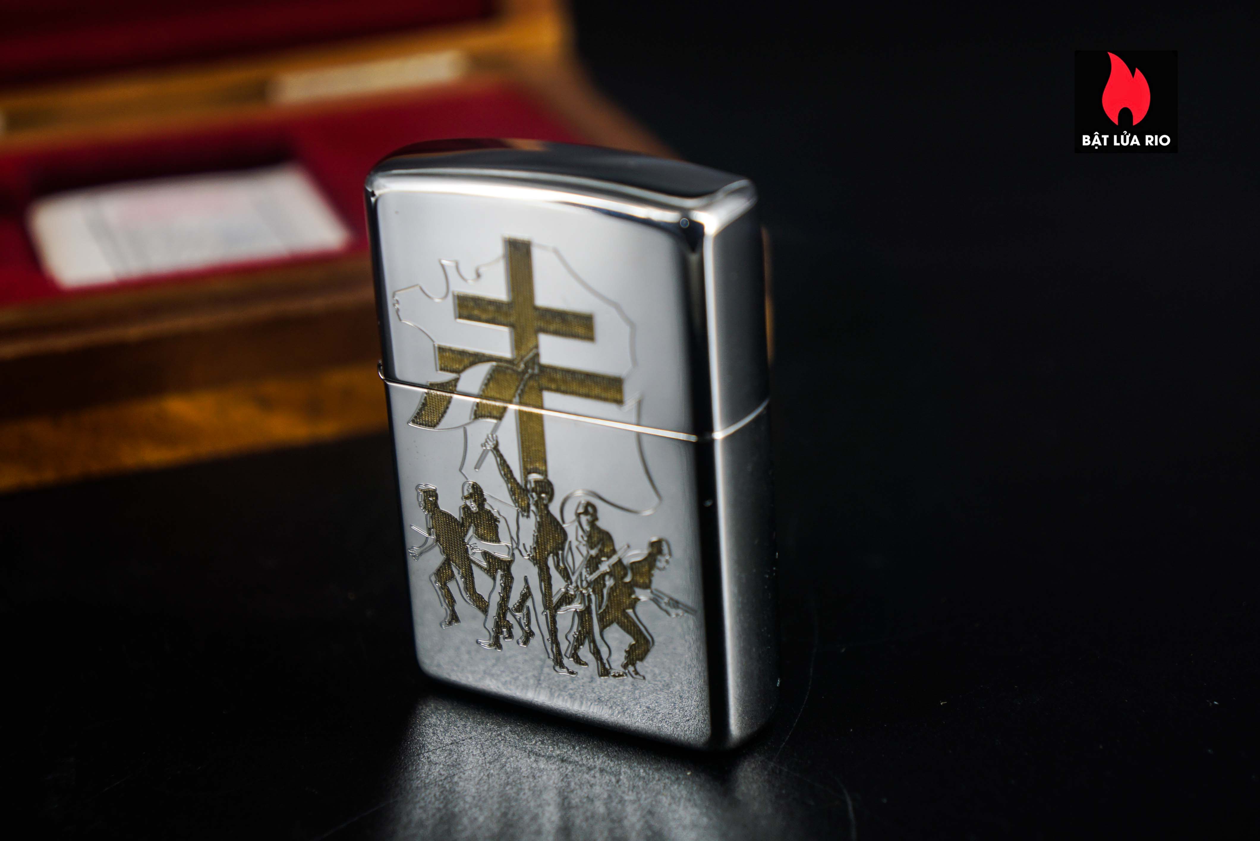 Zippo La Mã 1995 – Victoire Pour La Liberte 1945-1995 – Silver Plate – Limited 195/500 5