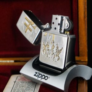 Zippo La Mã 1995 – Victoire Pour La Liberte 1945-1995 – Silver Plate – Limited 195/500 9