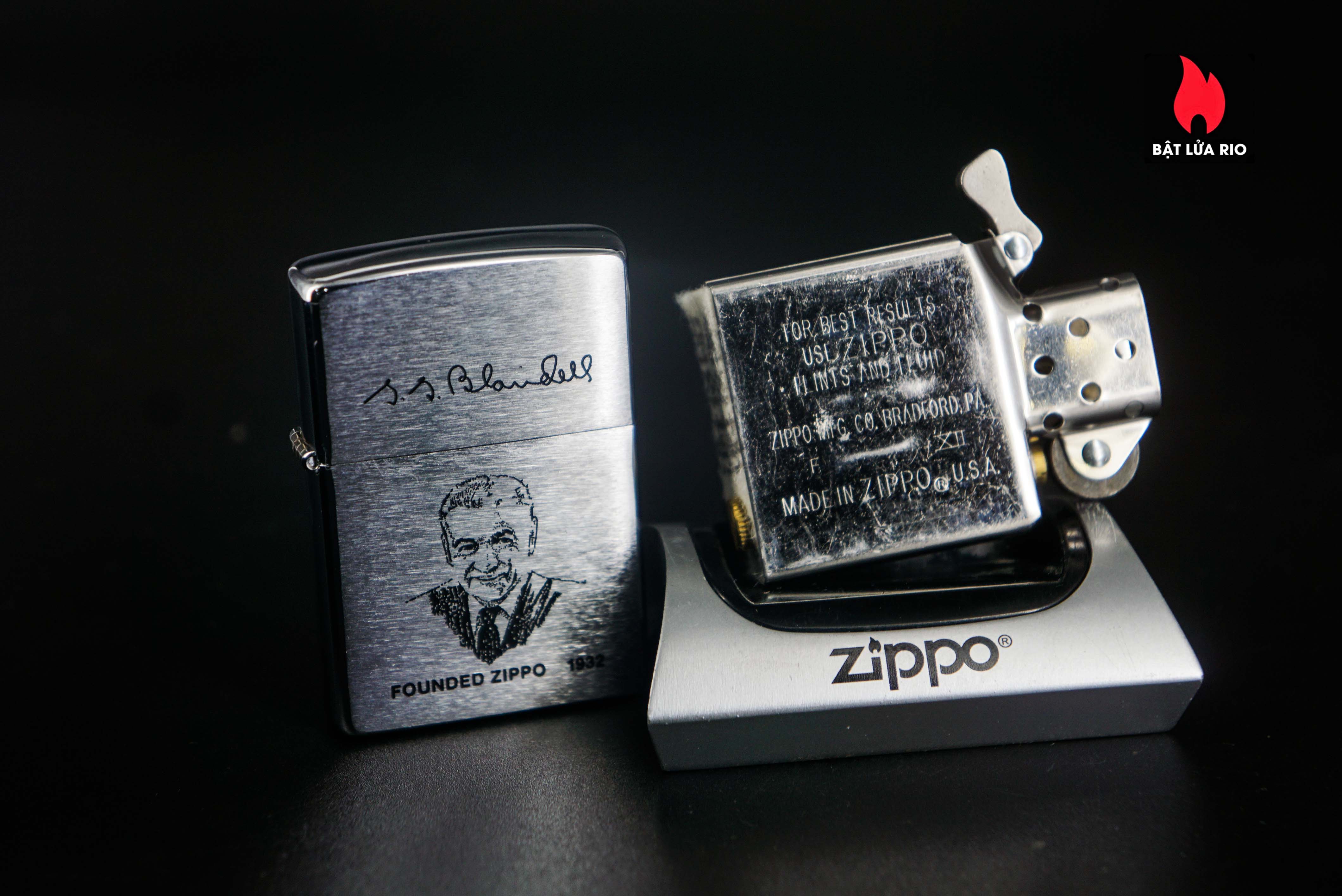 Zippo La Mã 1996 – Founder’s Lighter Brushed Chrome 2