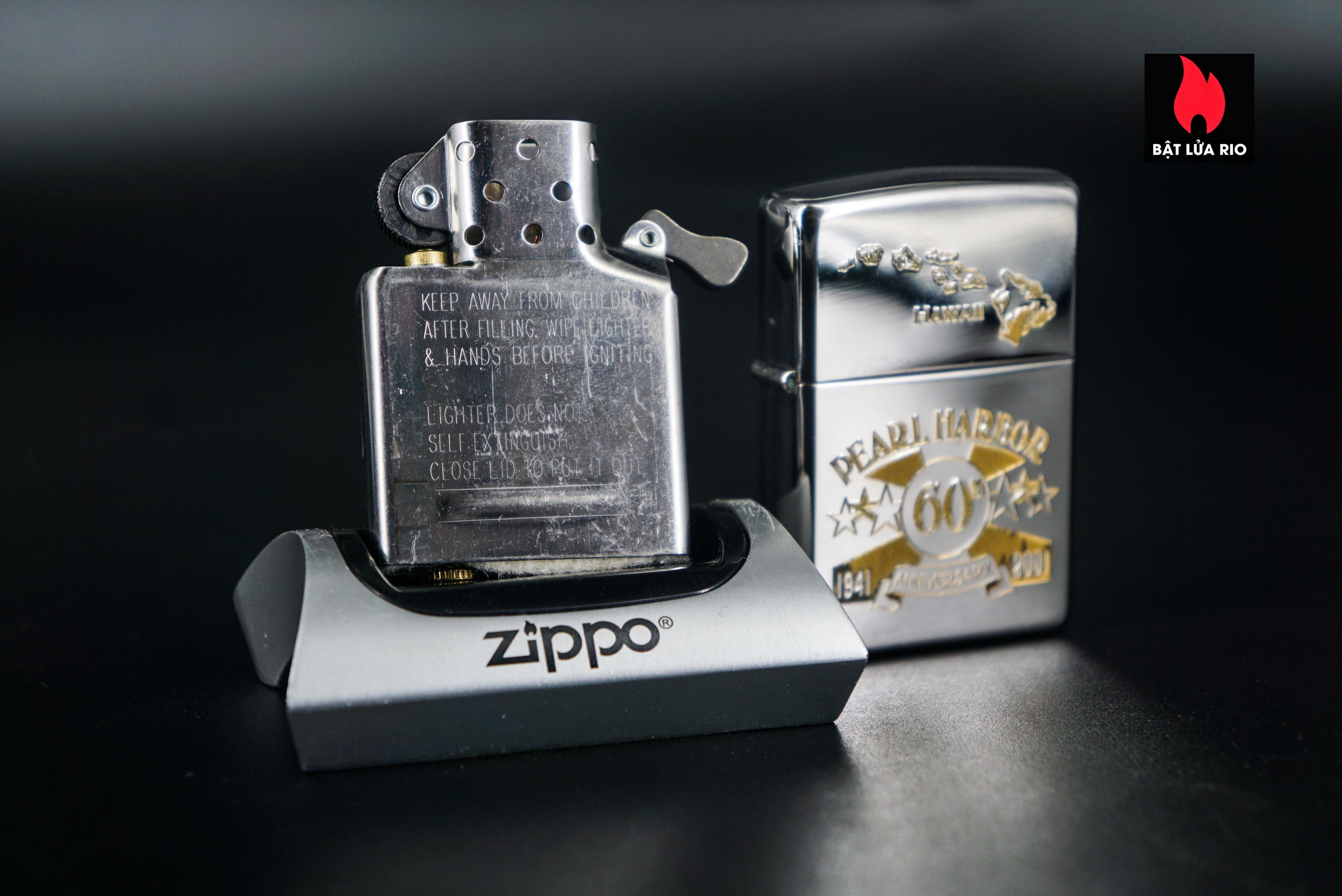 Zippo La Mã 2000 – 60th Anniversary Pearl Harbor 9