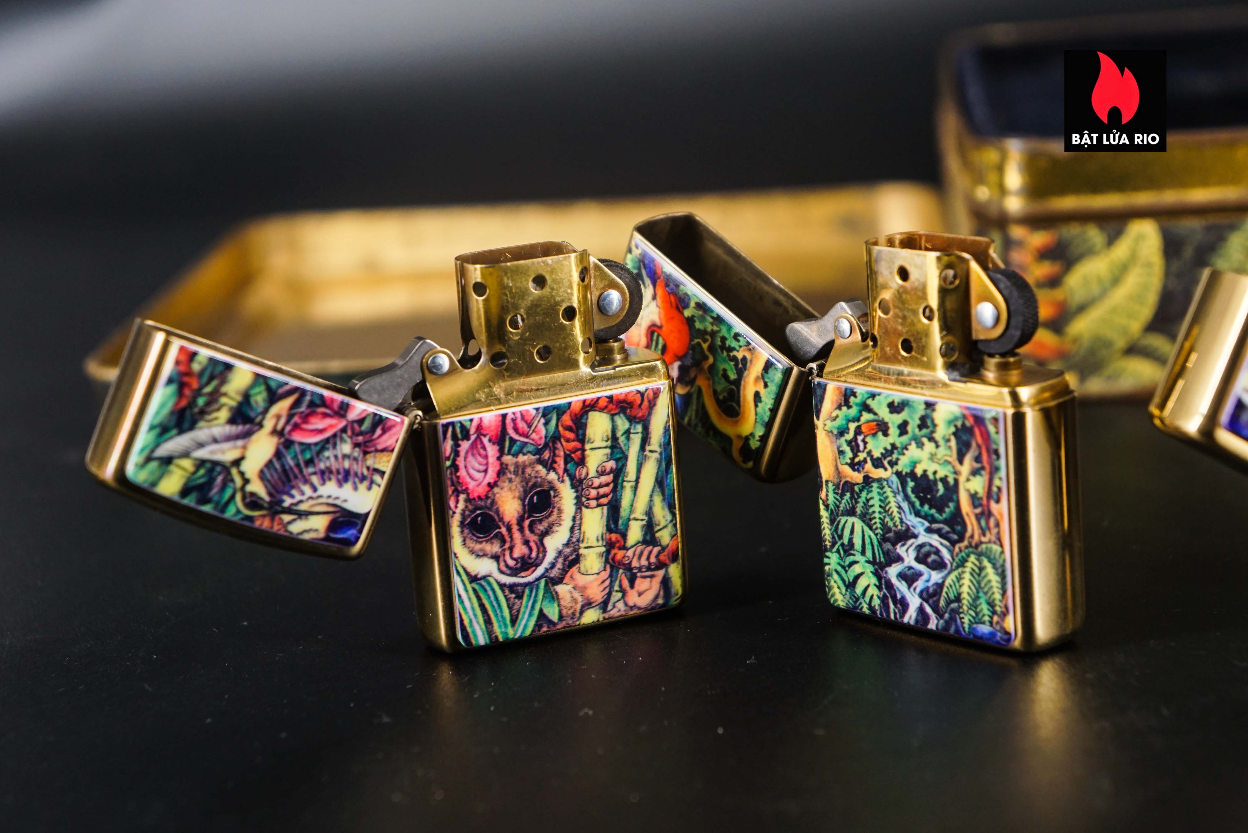 Zippo Set 1995 – Zippo Collectible 1995 COTY – Mystery of the Forest 65 Zippo Set 1995 – Zippo Collectible 1995 COTY – Mystery of the Forest 16