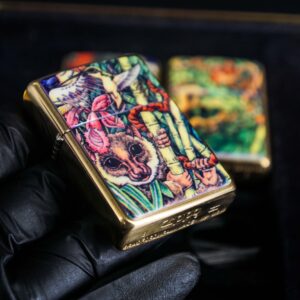 Zippo Set 1995 – Zippo Collectible 1995 COTY – Mystery of the Forest 31 Zippo Set 1995 – Zippo Collectible 1995 COTY – Mystery of the Forest 23