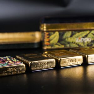 Zippo Set 1995 – Zippo Collectible 1995 COTY – Mystery of the Forest 45 Zippo Set 1995 – Zippo Collectible 1995 COTY – Mystery of the Forest 9