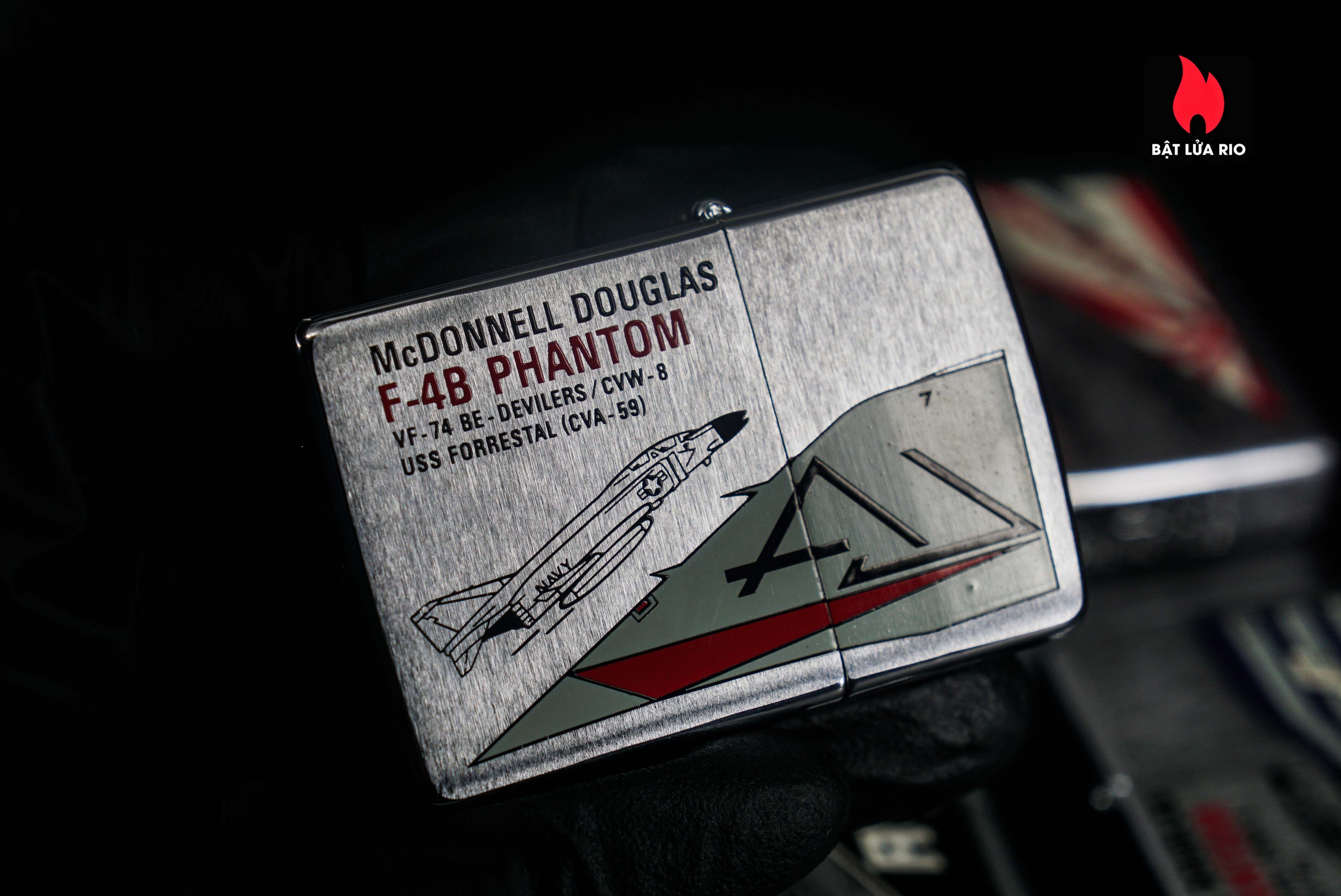 Zippo Set La Mã 1993 – U.S Navy – Mc Donnell Douglas F4 Phantoms 12