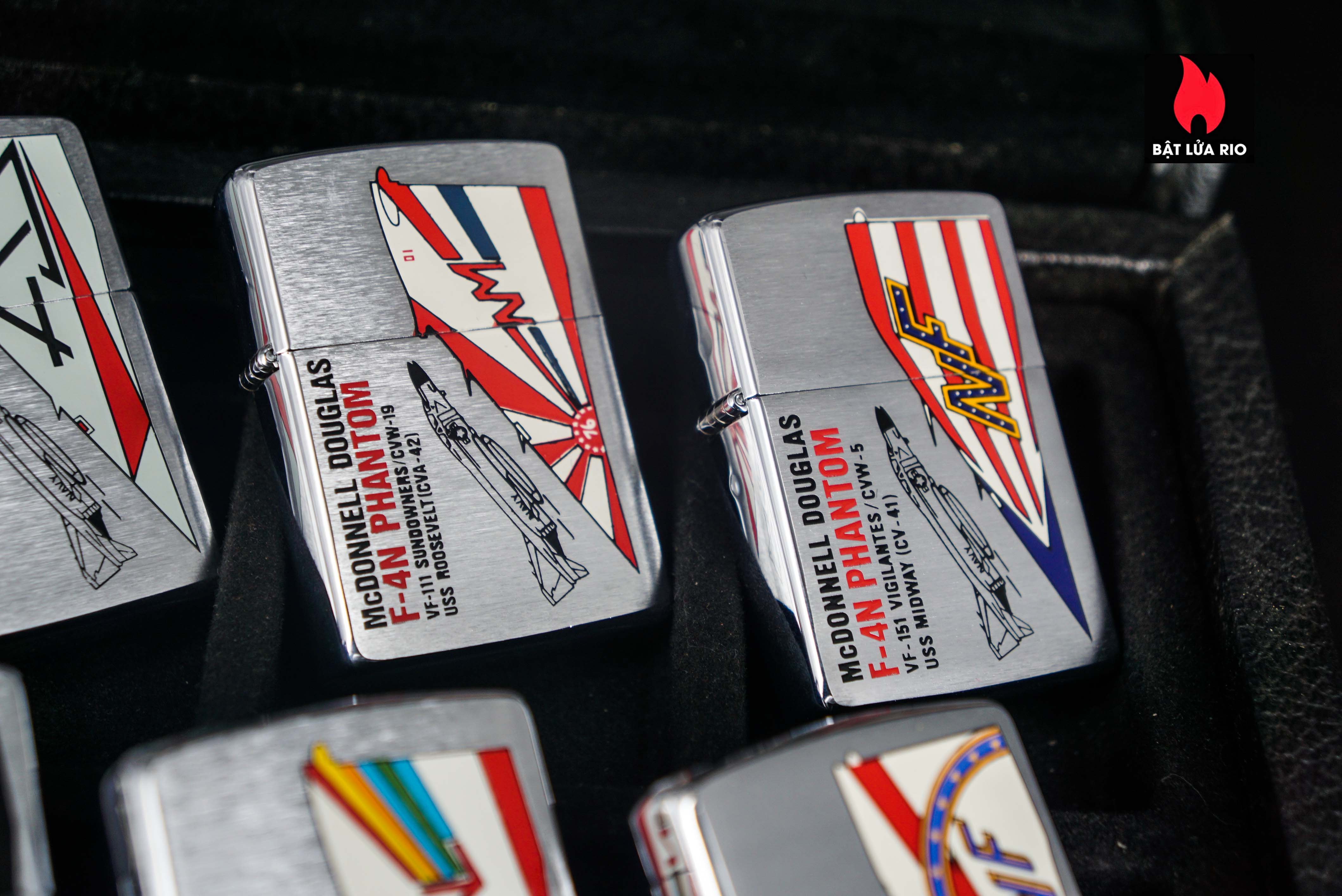 Zippo Set La Mã 1993 – U.S Navy – Mc Donnell Douglas F4 Phantoms 23