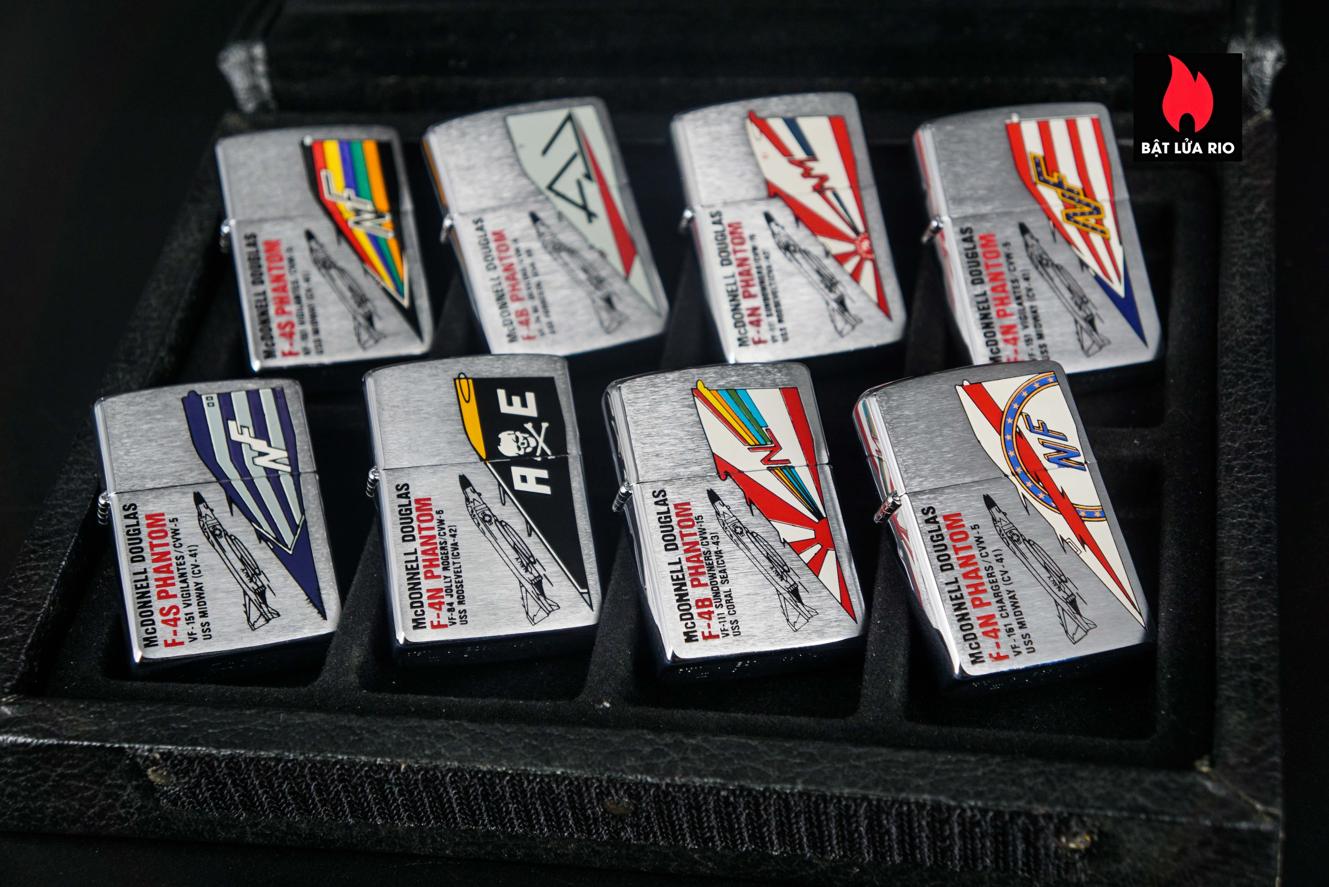 Zippo Set La Mã 1993 – U.S Navy – Mc Donnell Douglas F4 Phantoms 28