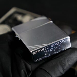 Zippo Xưa 1935 – Plain Trơn – Bản Lề Ngoài 3 Chấu – Ruột Pitton 16 Lỗ 21