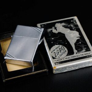 Zippo Xưa 1935 – Plain Trơn – Bản Lề Ngoài 3 Chấu – Ruột Pitton 16 Lỗ 38
