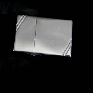 Zippo Xưa 1935 – Plain Trơn – Bản Lề Ngoài 3 Chấu – Ruột Pitton 16 Lỗ 5
