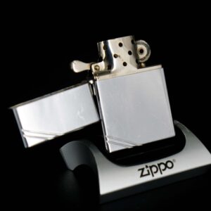 Zippo Xưa 1935 – Plain Trơn – Bản Lề Ngoài 3 Chấu – Ruột Pitton 16 Lỗ 9