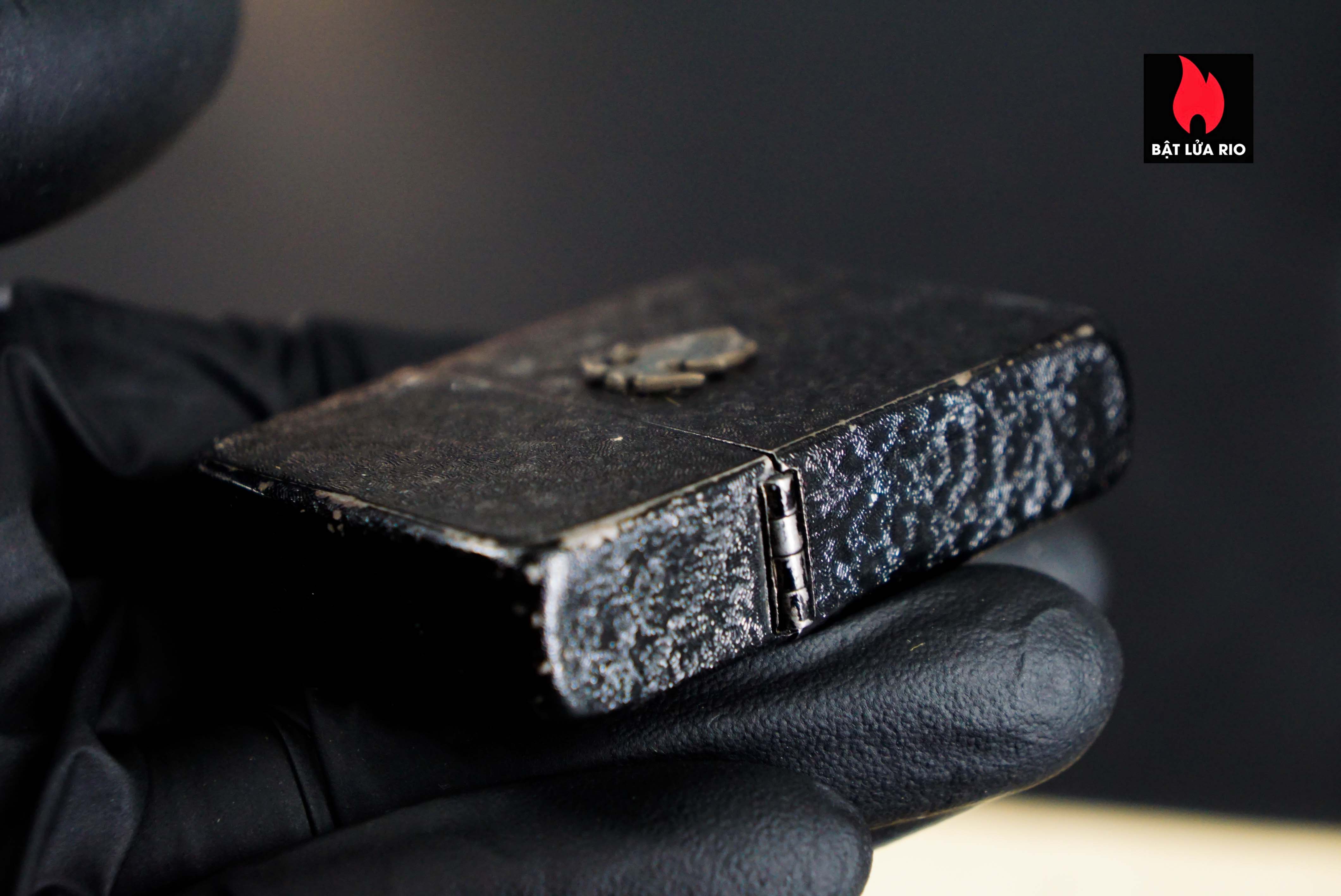 Zippo Xưa 1942 – Black Crackle – World War II – Us Navy 1