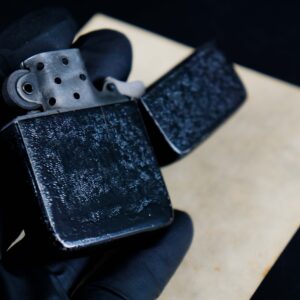Zippo Xưa 1942 – Black Crackle – World War II – Us Navy 17