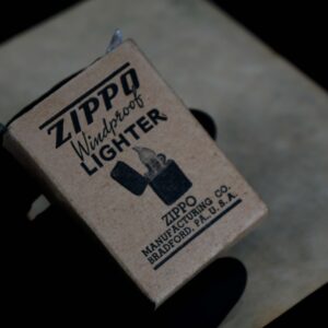Zippo Xưa 1942 – Black Crackle – World War II – Us Navy 31