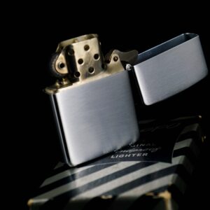 Zippo Xưa 1949-1950 – Time To Re-Tire Buy Fisk 16