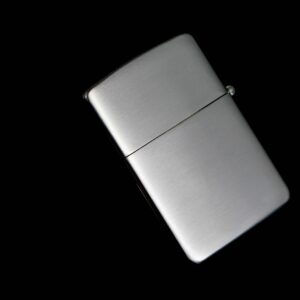 Zippo Xưa 1949-1950 – Time To Re-Tire Buy Fisk 3