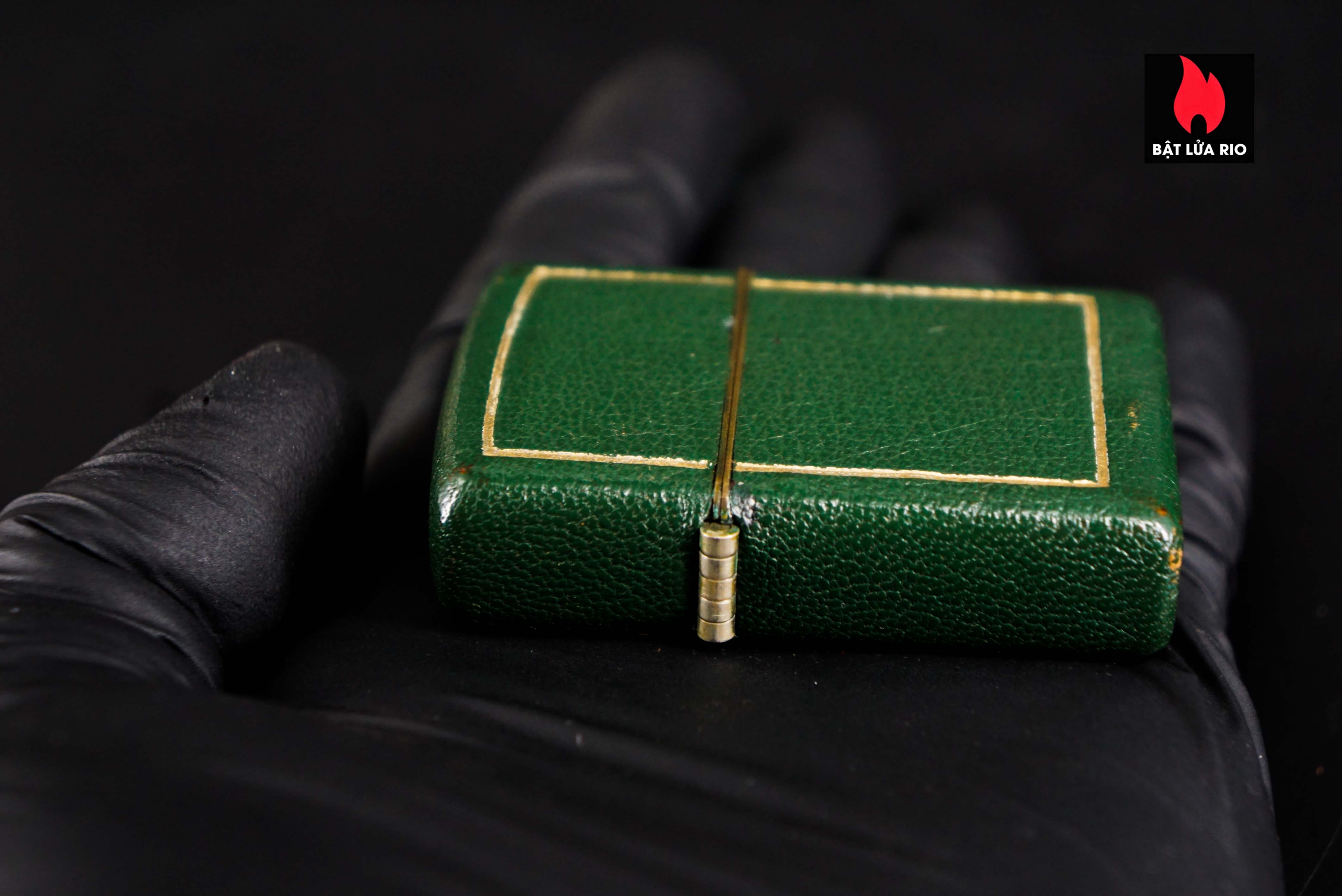 Zippo Xưa 1950 – Green Full Leather Wrap 1