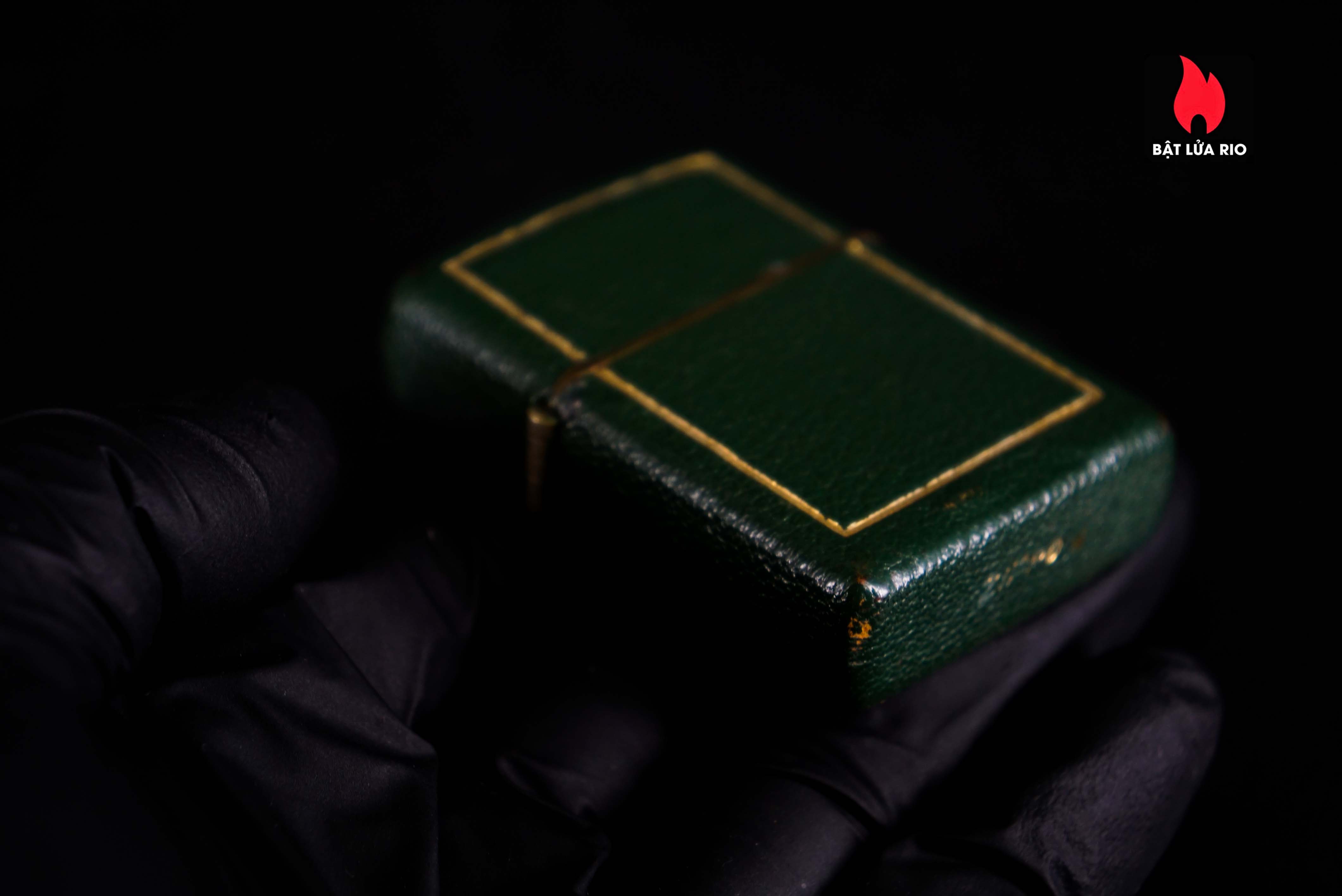 Zippo Xưa 1950 – Green Full Leather Wrap 10