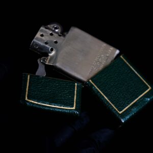 Zippo Xưa 1950 – Green Full Leather Wrap 11