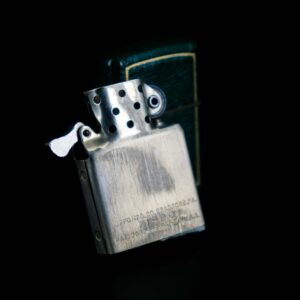 Zippo Xưa 1950 – Green Full Leather Wrap 9