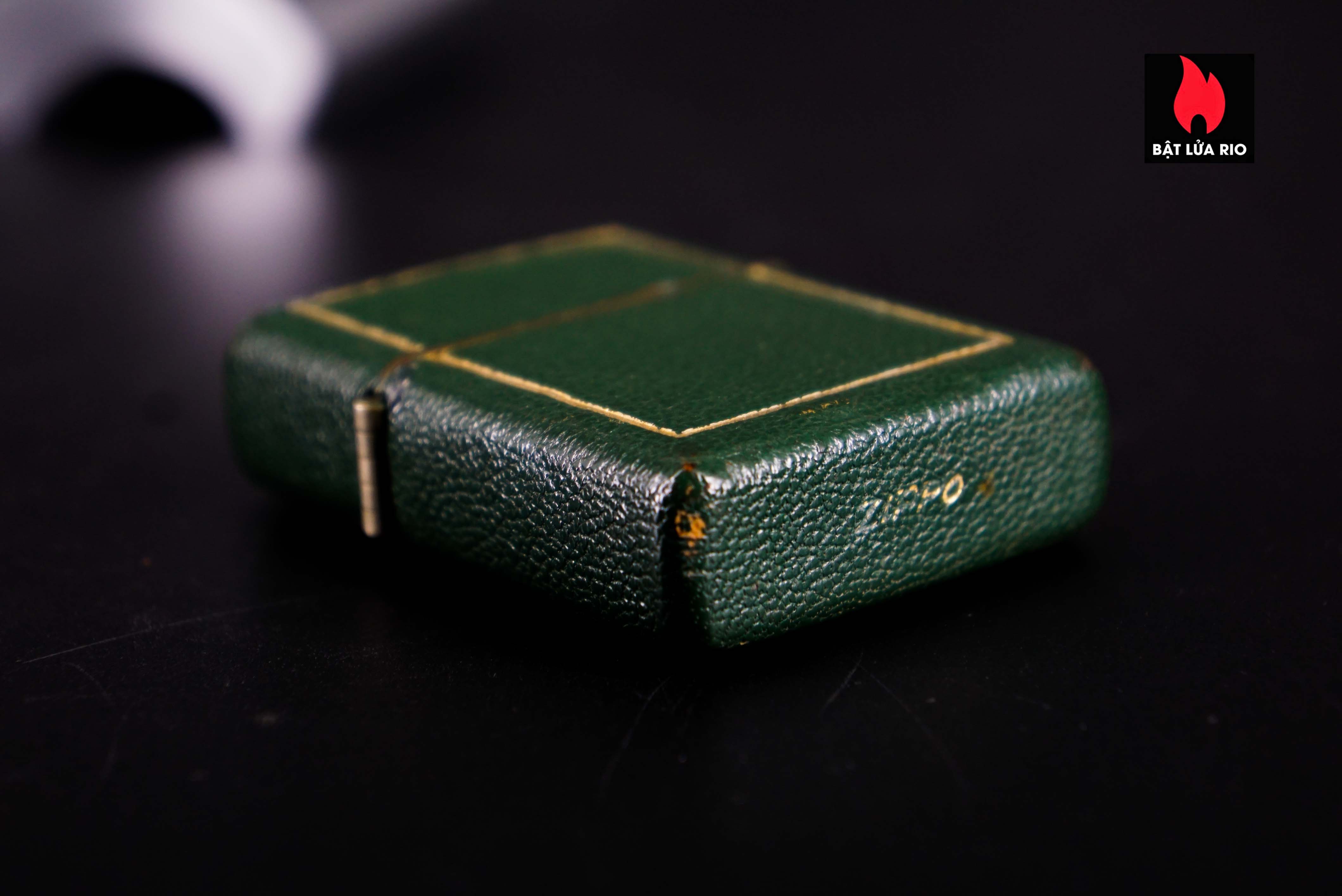 Zippo Xưa 1950 – Green Full Leather Wrap 16