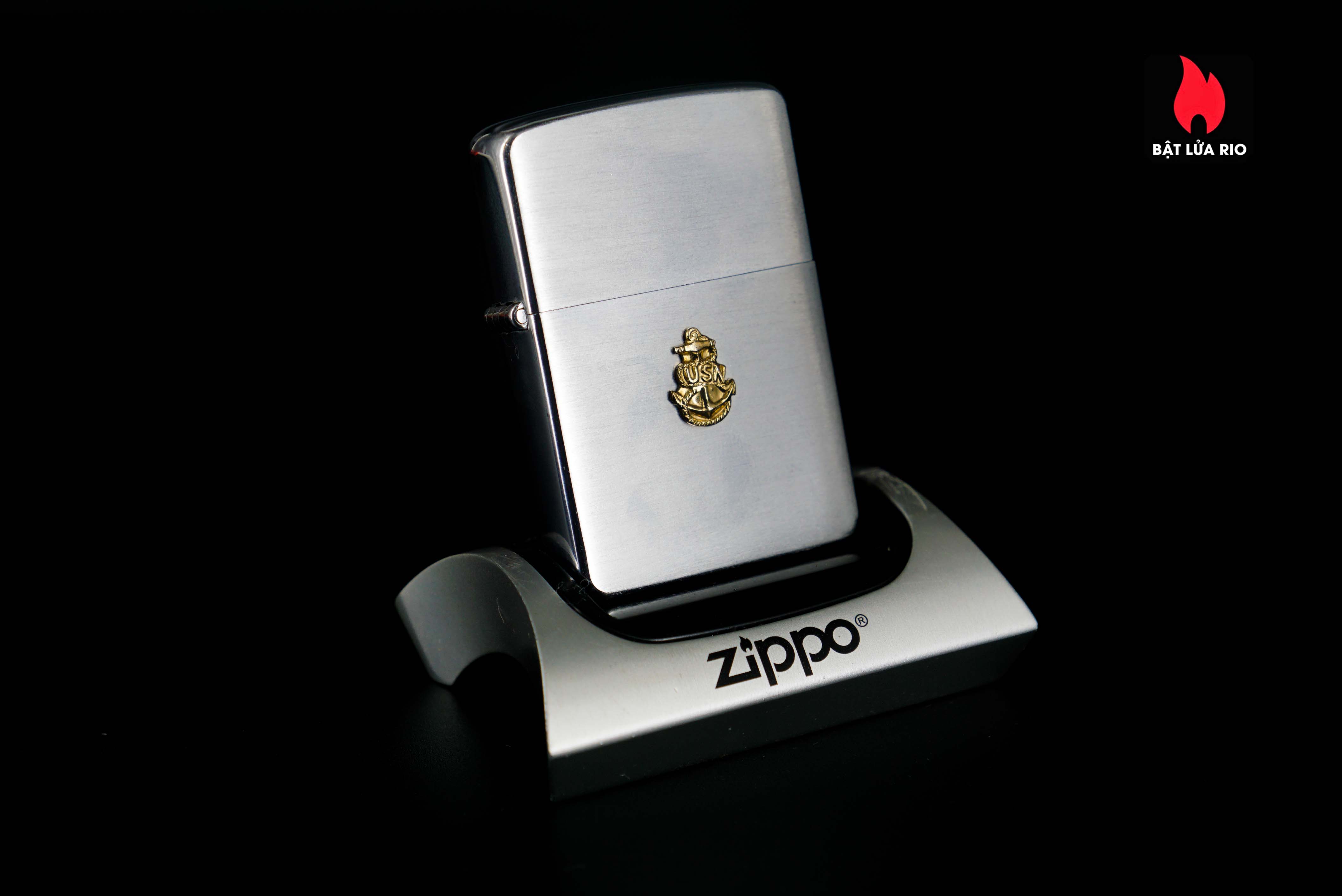 Zippo Xưa 1955-1956 – U.S Navy 57 Zippo Xưa 1955-1956 – U.S Navy