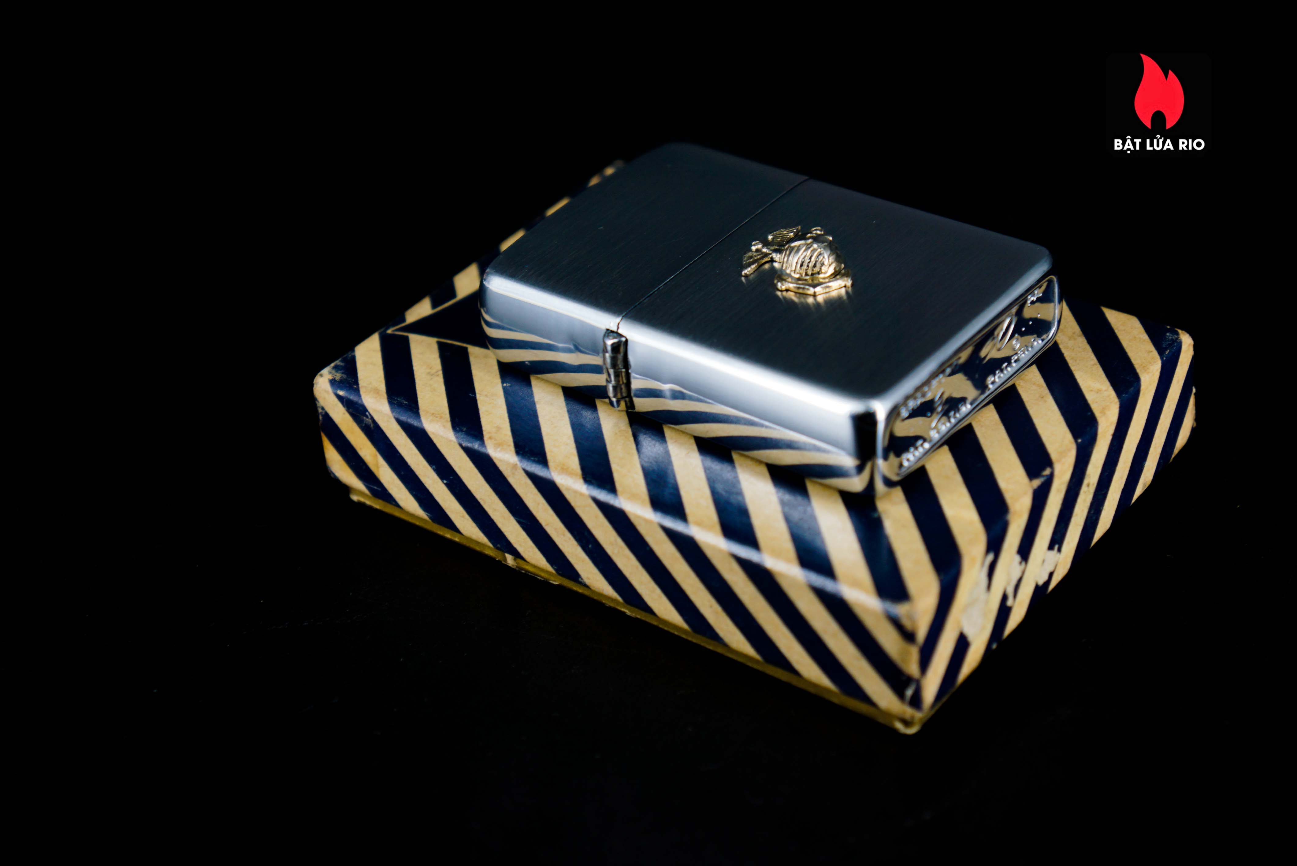 Zippo Xưa 1956 – U.S Marine 60 Zippo Xưa 1956 – U.S Marine 17
