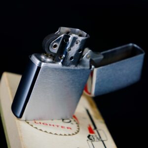 Zippo Xưa 1963 – Navajo – Navajo Eugene Wilson 19
