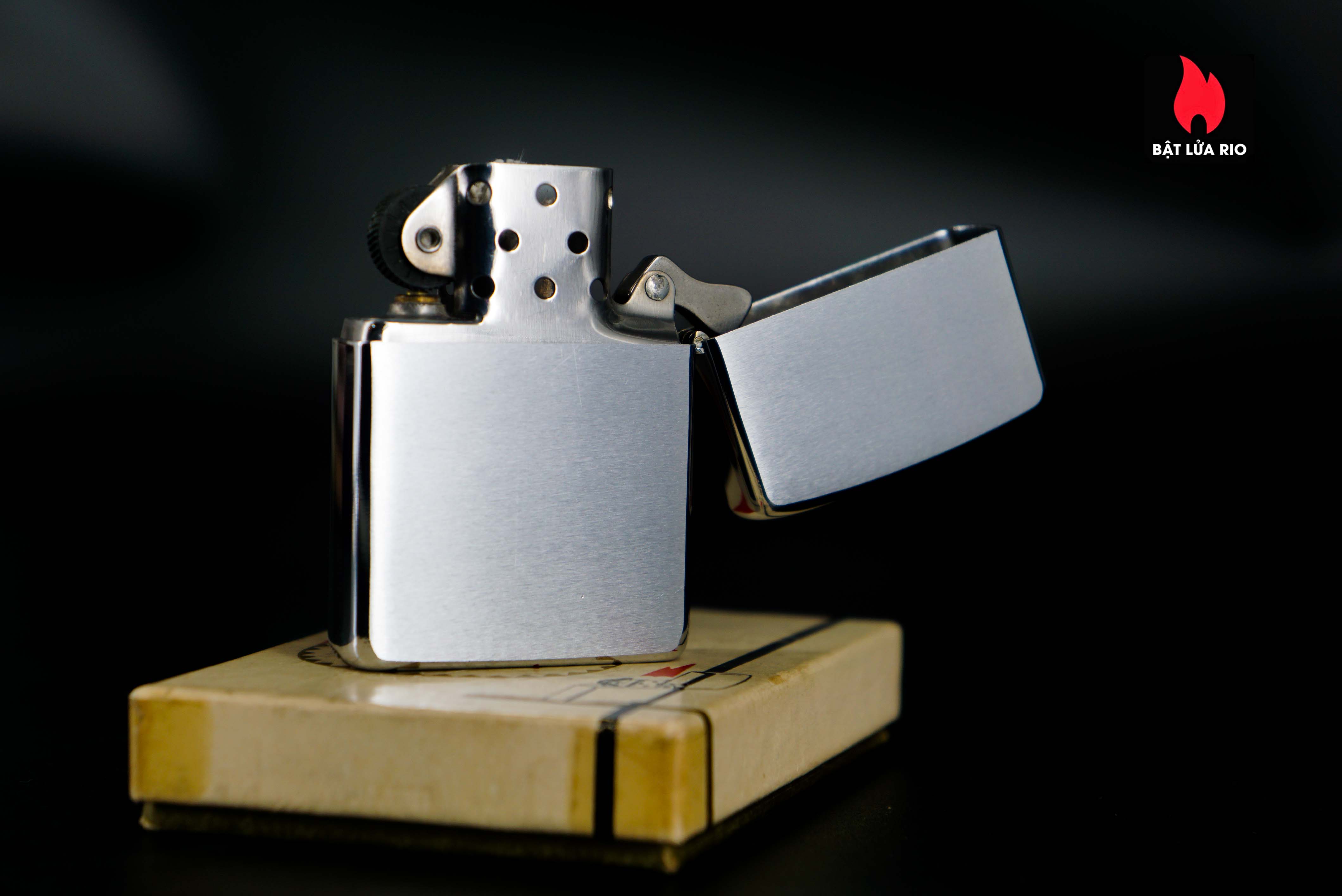 Zippo Xưa 1972 – Smiley Face – Green 46 Zippo Xưa 1972 – Smiley Face – Green 13