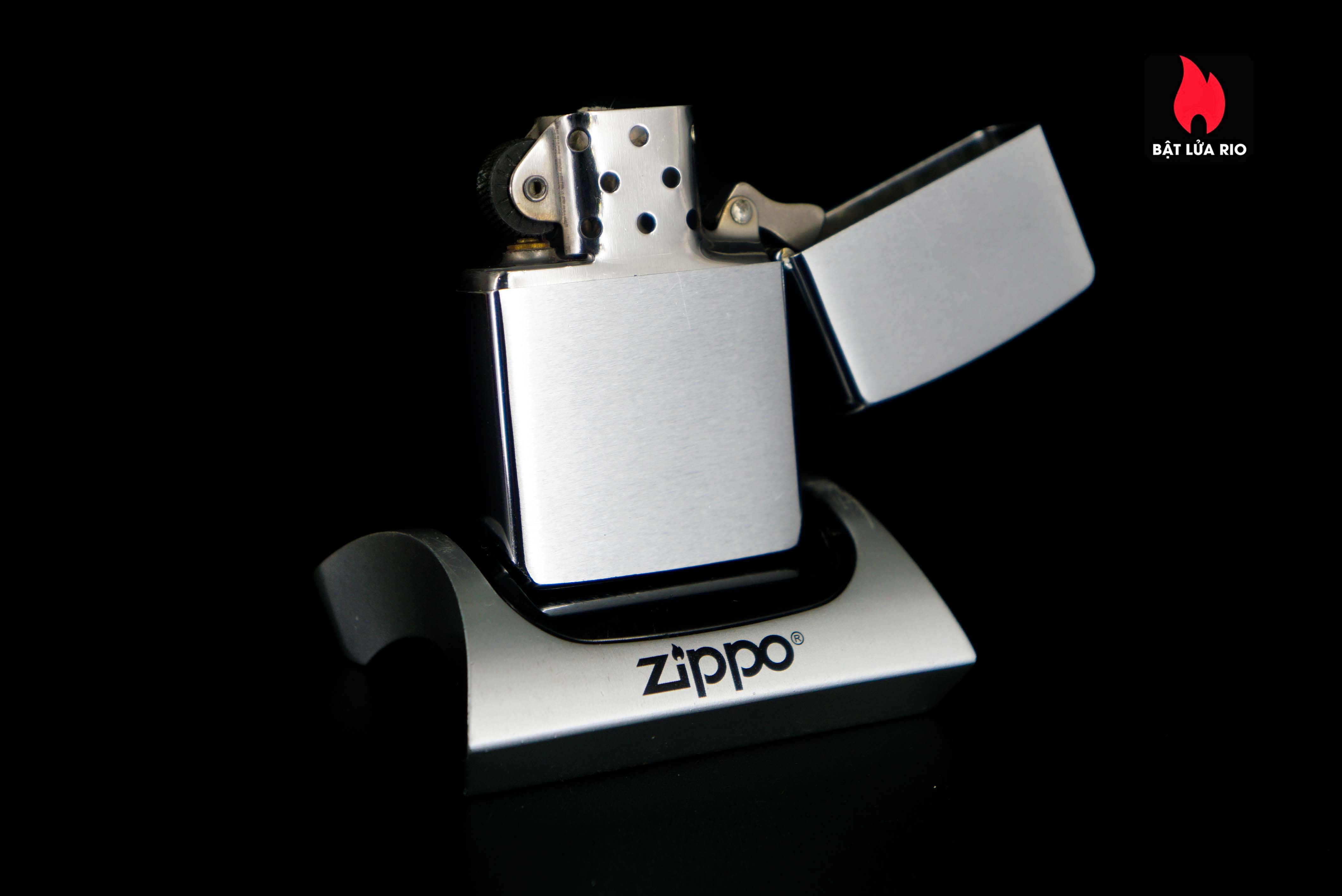 Zippo Xưa 1972 – Smiley Face – Green 54 Zippo Xưa 1972 – Smiley Face – Green 5