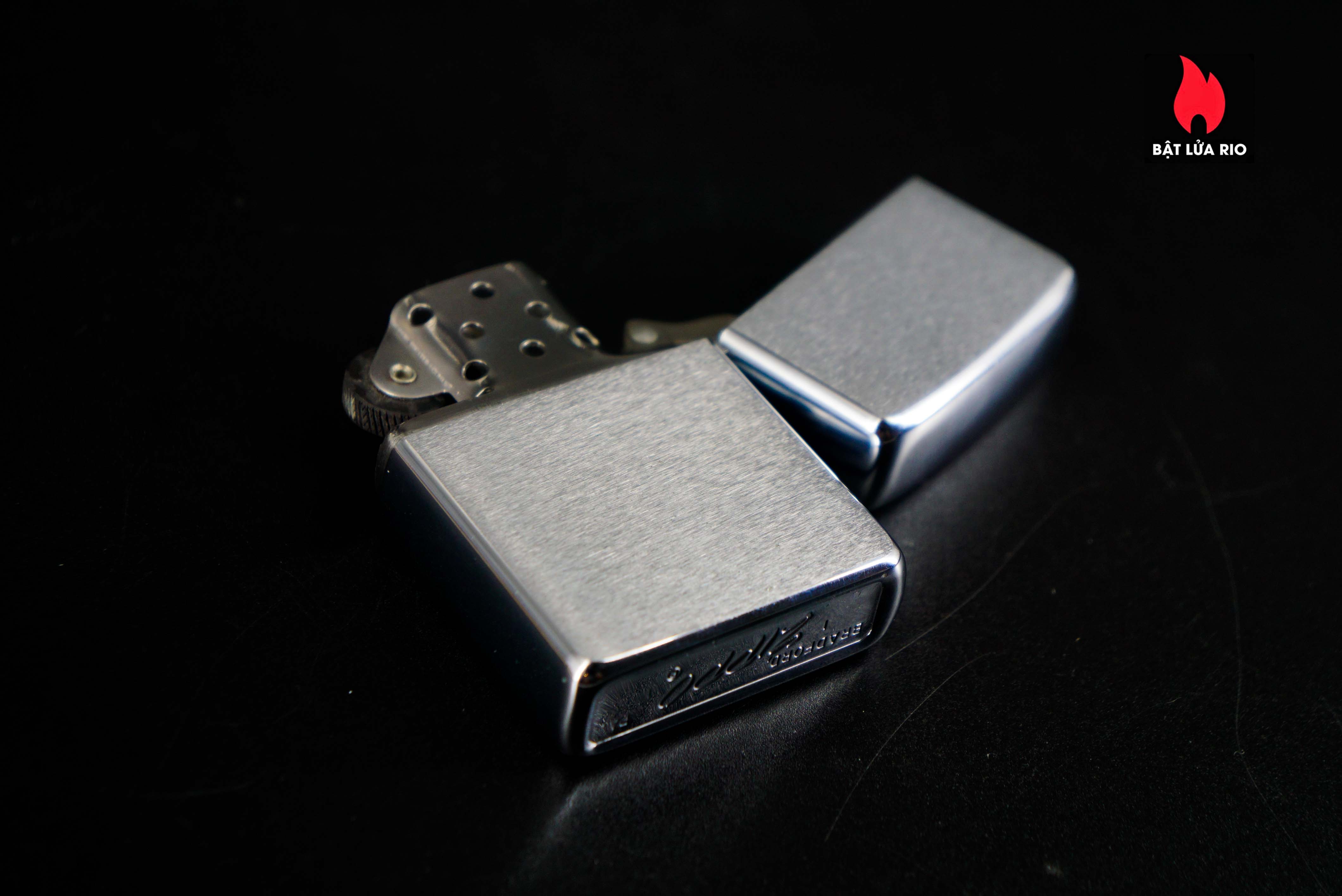 Zippo Xưa 1972 – Smiley Face – Orange 56 Zippo Xưa 1972 – Smiley Face – Orange 1