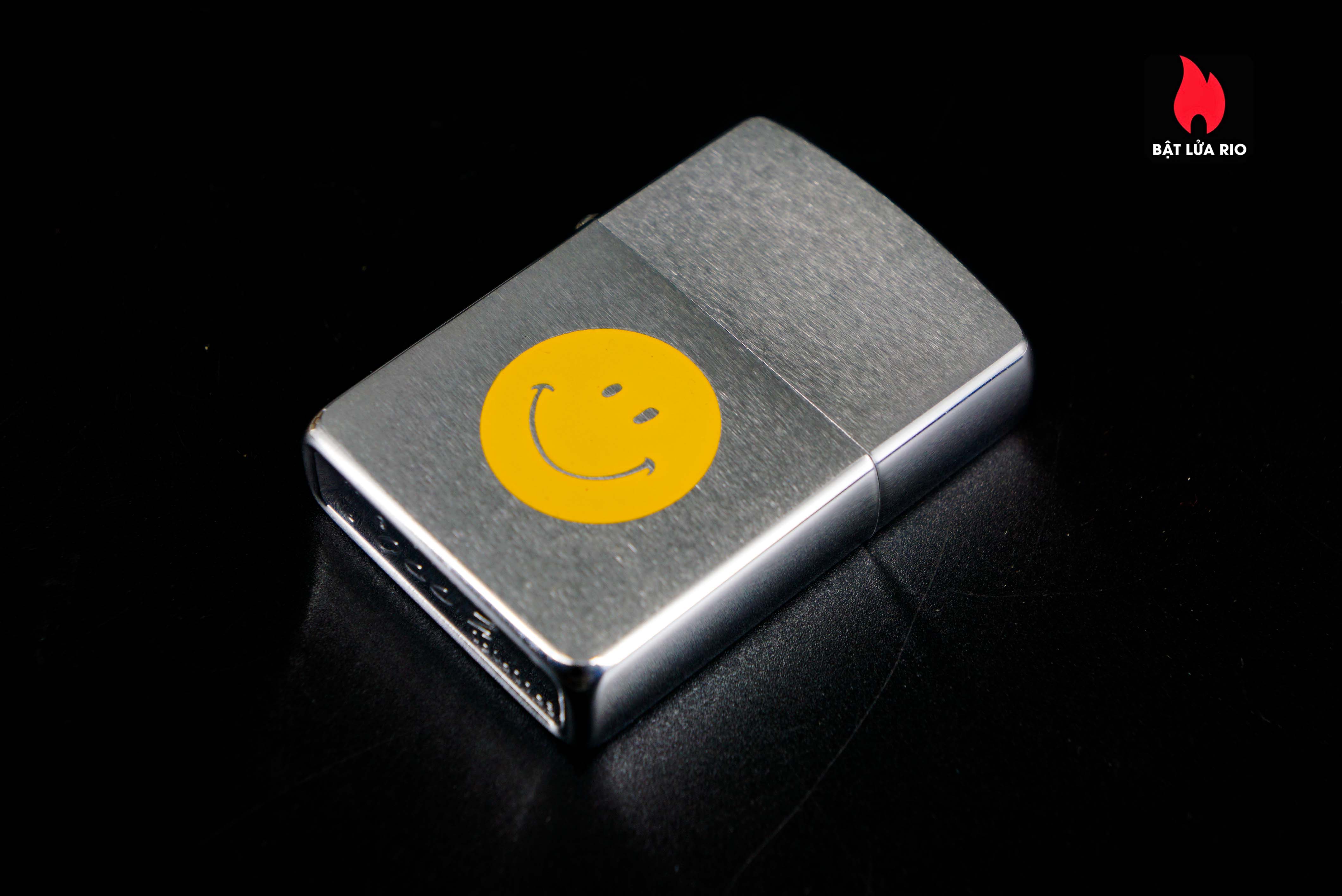 Zippo Xưa 1972 – Smiley Face – Yellow 41 Zippo Xưa 1972 – Smiley Face – Yellow 10