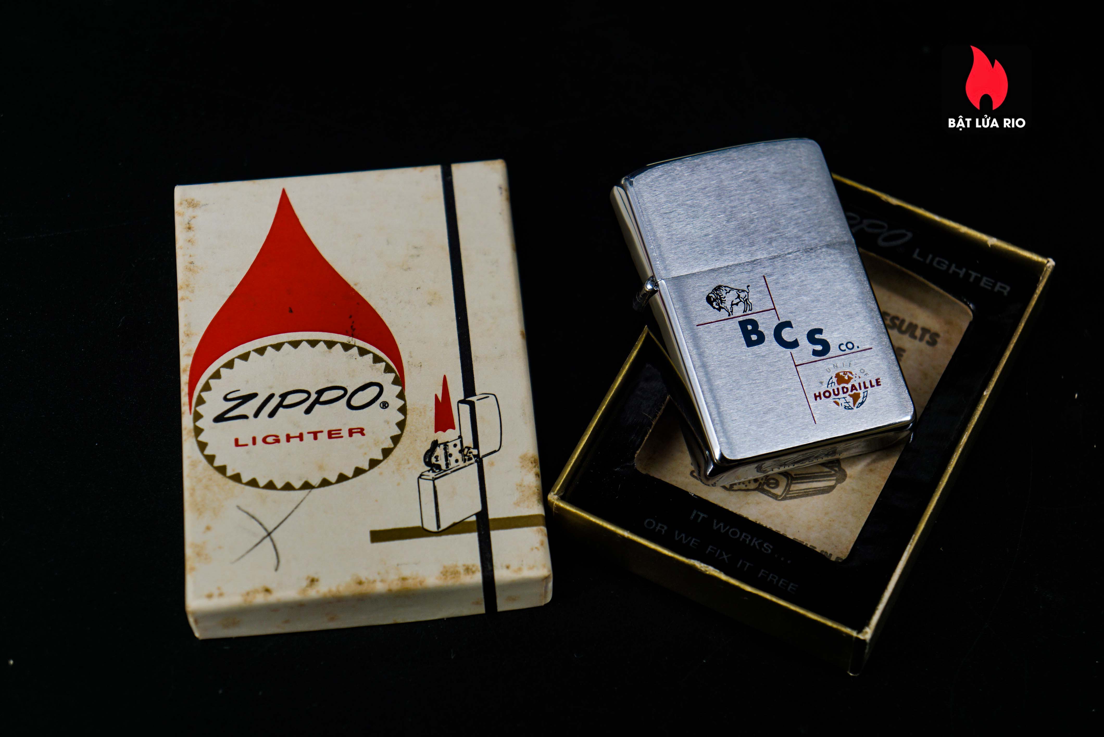 Zippo Xưa 1961 – B C S Co – A Unit Of Houdaille 7