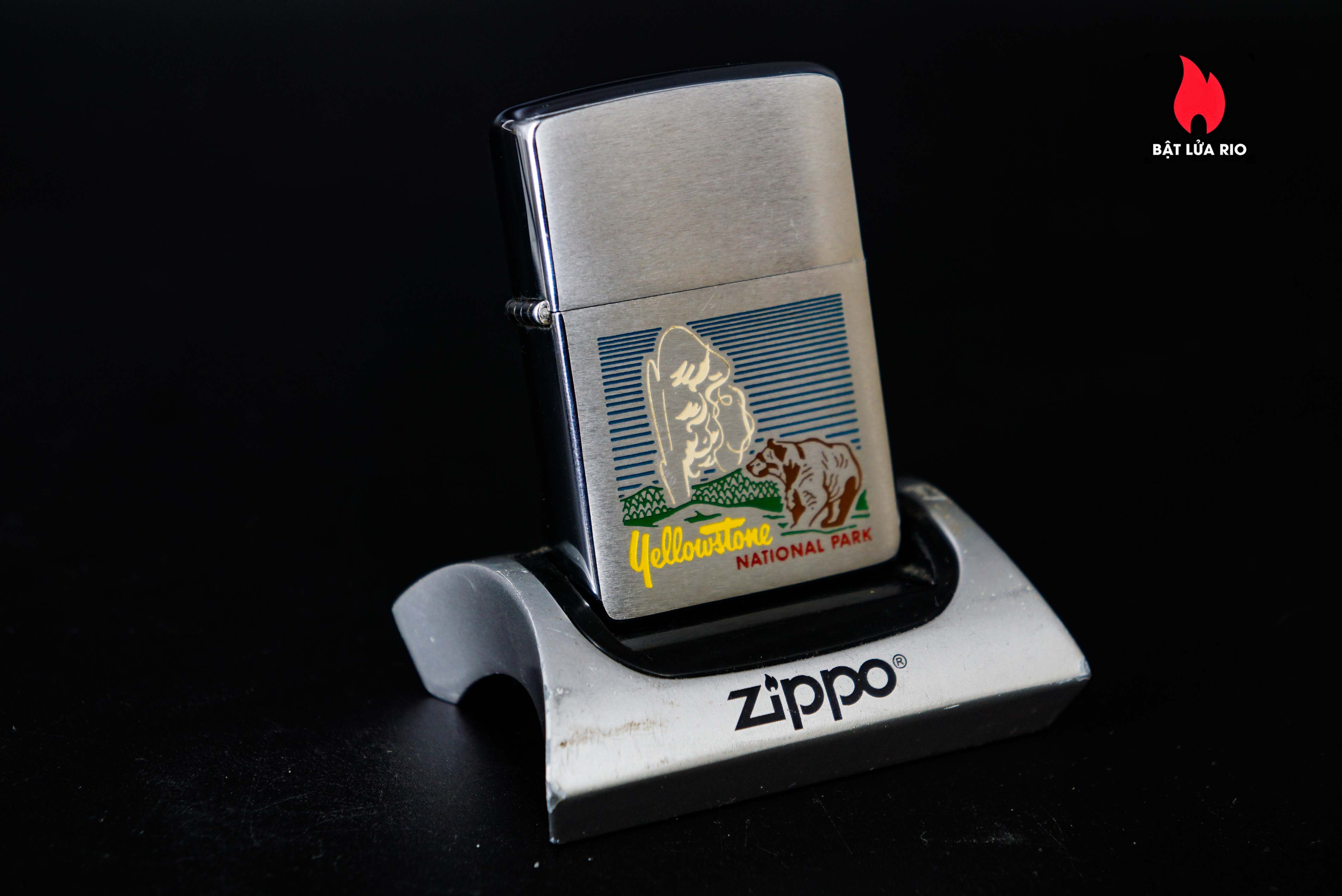 Zippo Xưa 1961 – Yellowstone National Parks