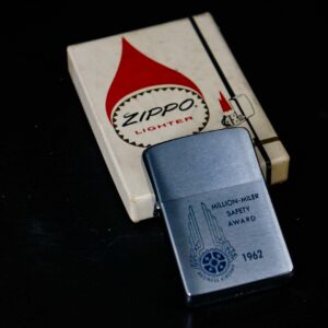 Zippo Xưa 1963 – Million-Miler Safety Award – Business Aircraft 3