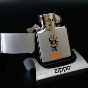 Zippo Xưa 1964 – Bee Of Real-Kill 2