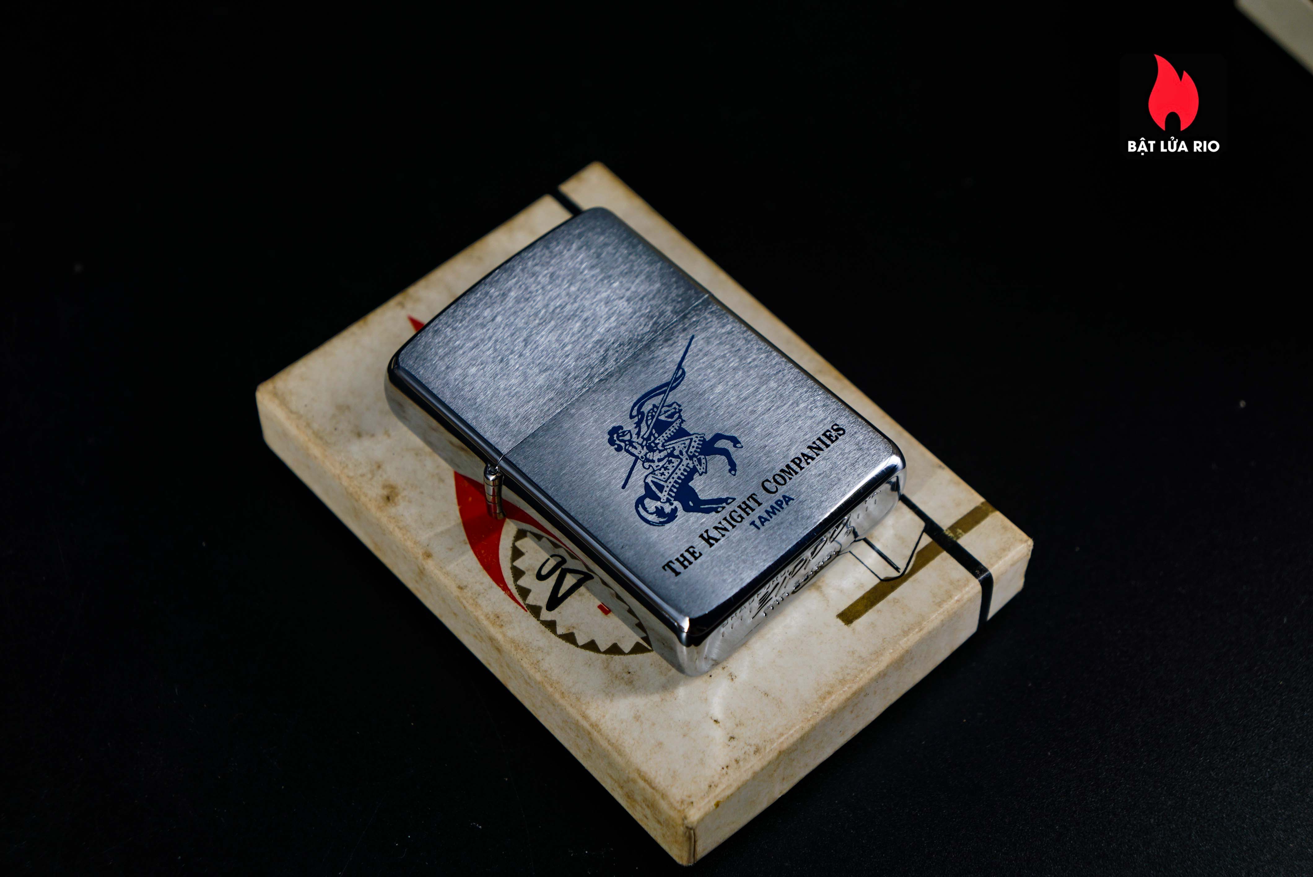 Zippo Xưa 1966 – The Knight Companies 31 Zippo Xưa 1966 – The Knight Companies 7
