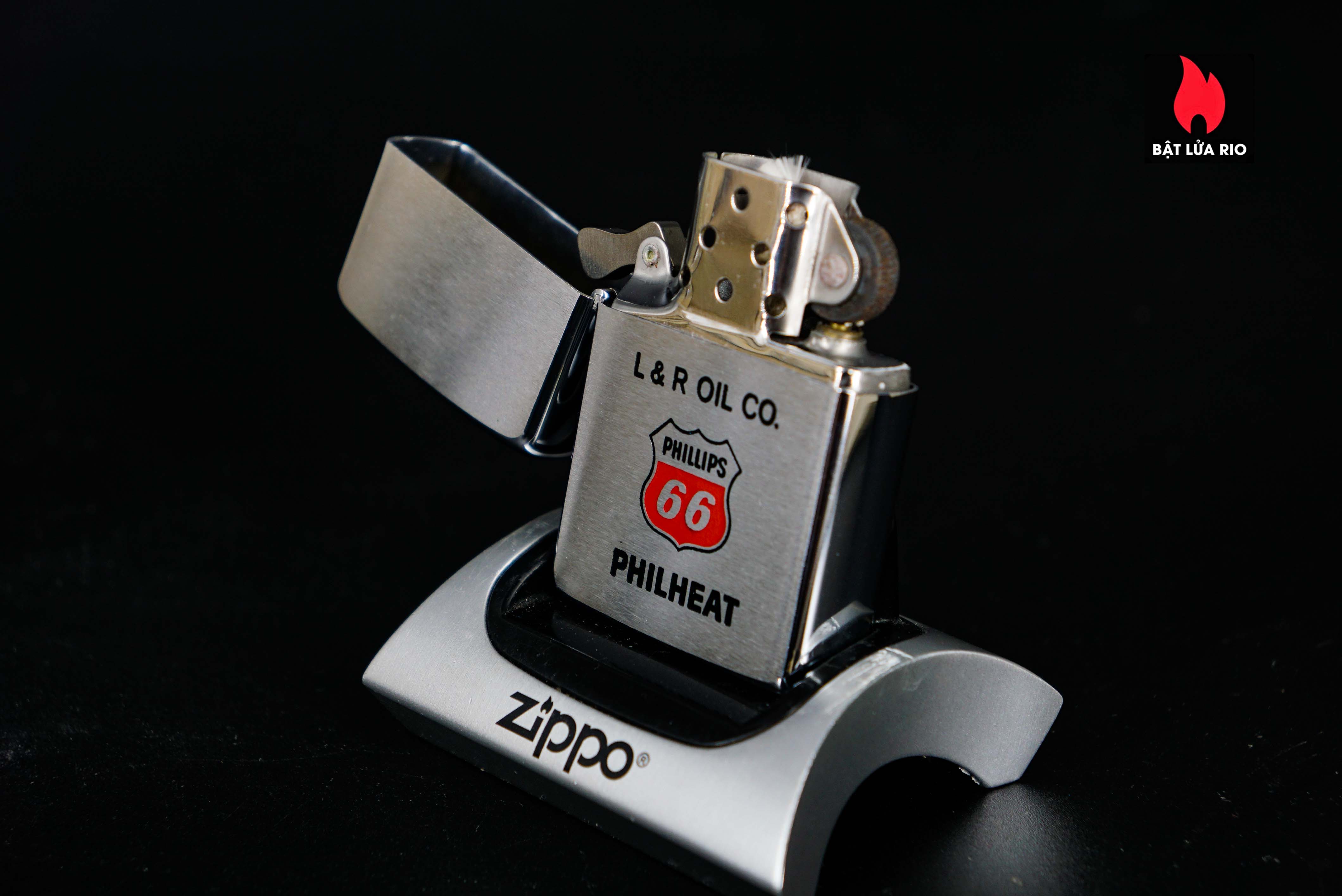 Zippo Xưa 1969 – Phillips 66 – L&R Oil 44 Zippo Xưa 1969 – Phillips 66 – L&R Oil 1