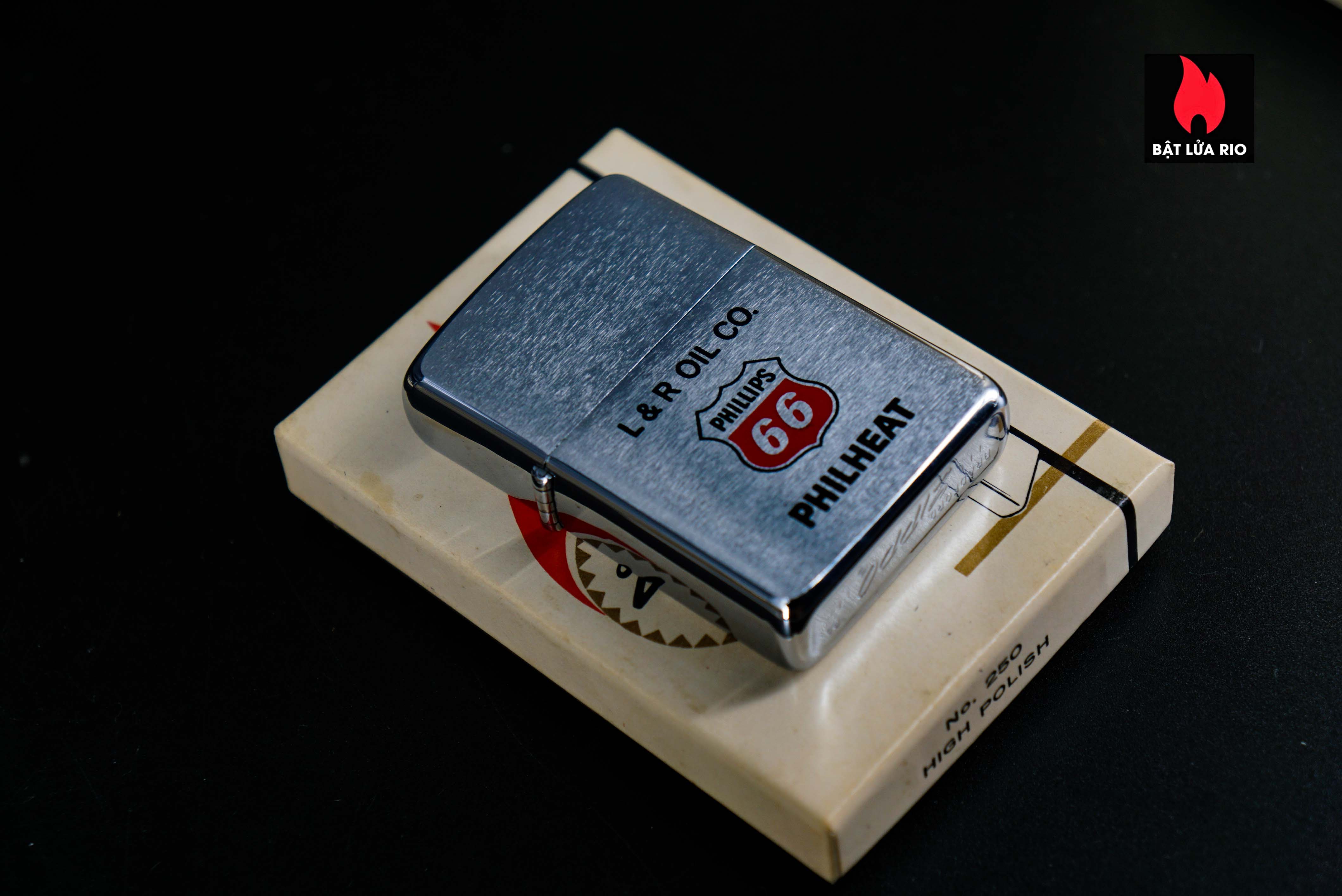Zippo Xưa 1969 – Phillips 66 – L&R Oil 38 Zippo Xưa 1969 – Phillips 66 – L&R Oil 6
