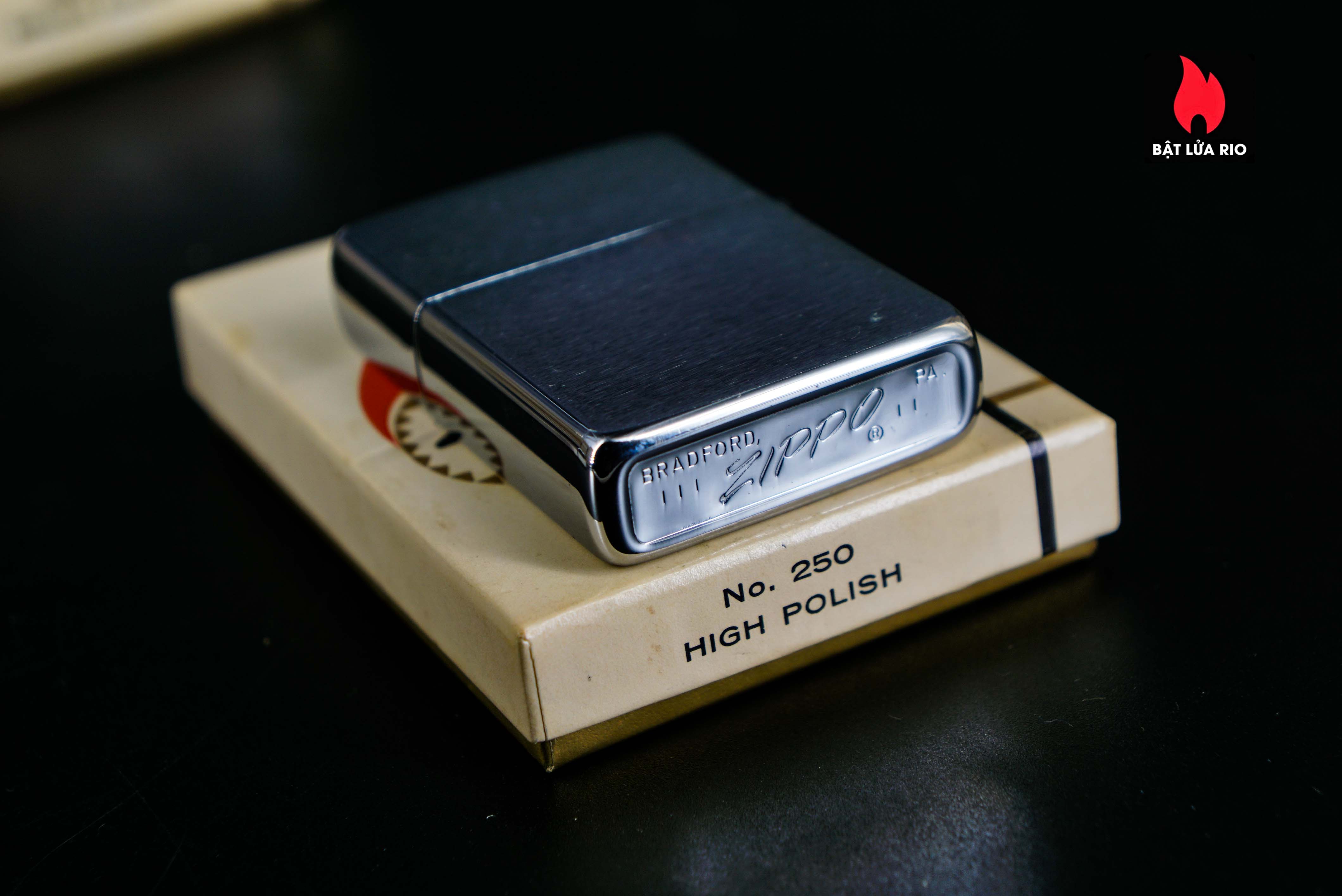 Zippo Xưa 1969 – Phillips 66 – L&R Oil 37 Zippo Xưa 1969 – Phillips 66 – L&R Oil 7