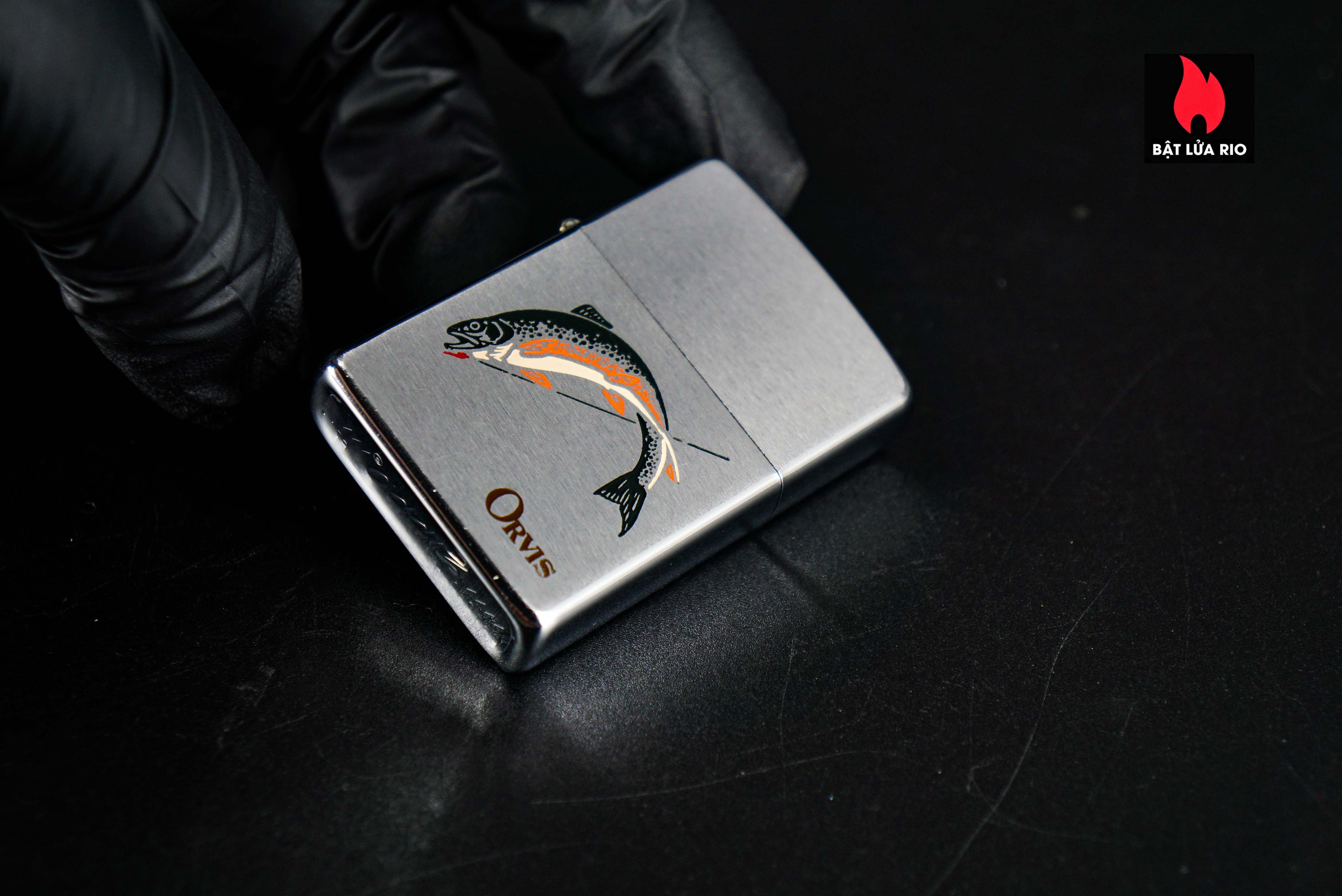Zippo Xưa 1975 – Orvis 42 Zippo Xưa 1975 – Orvis 3