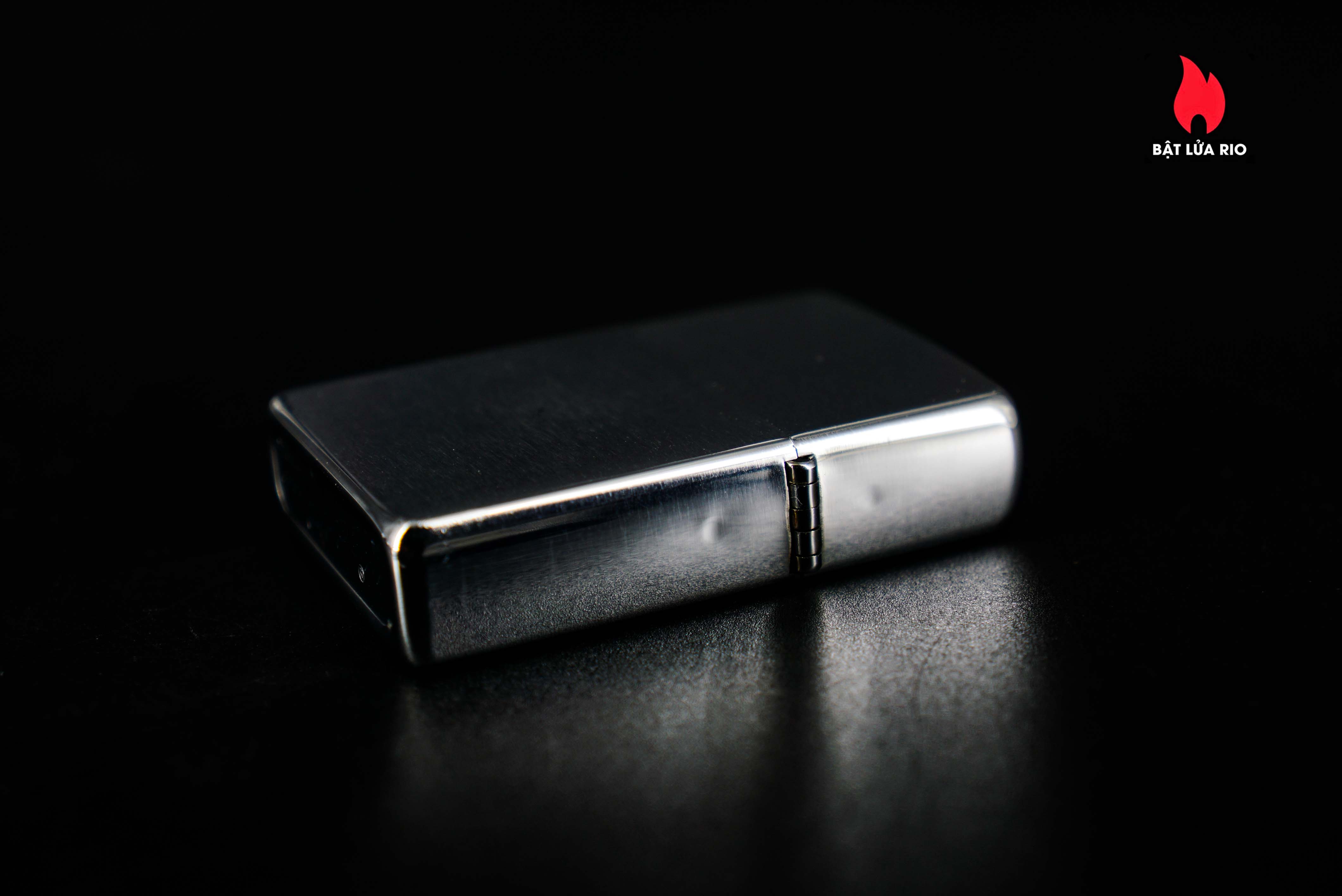 Zippo Xưa 1975 – Orvis 39 Zippo Xưa 1975 – Orvis 6