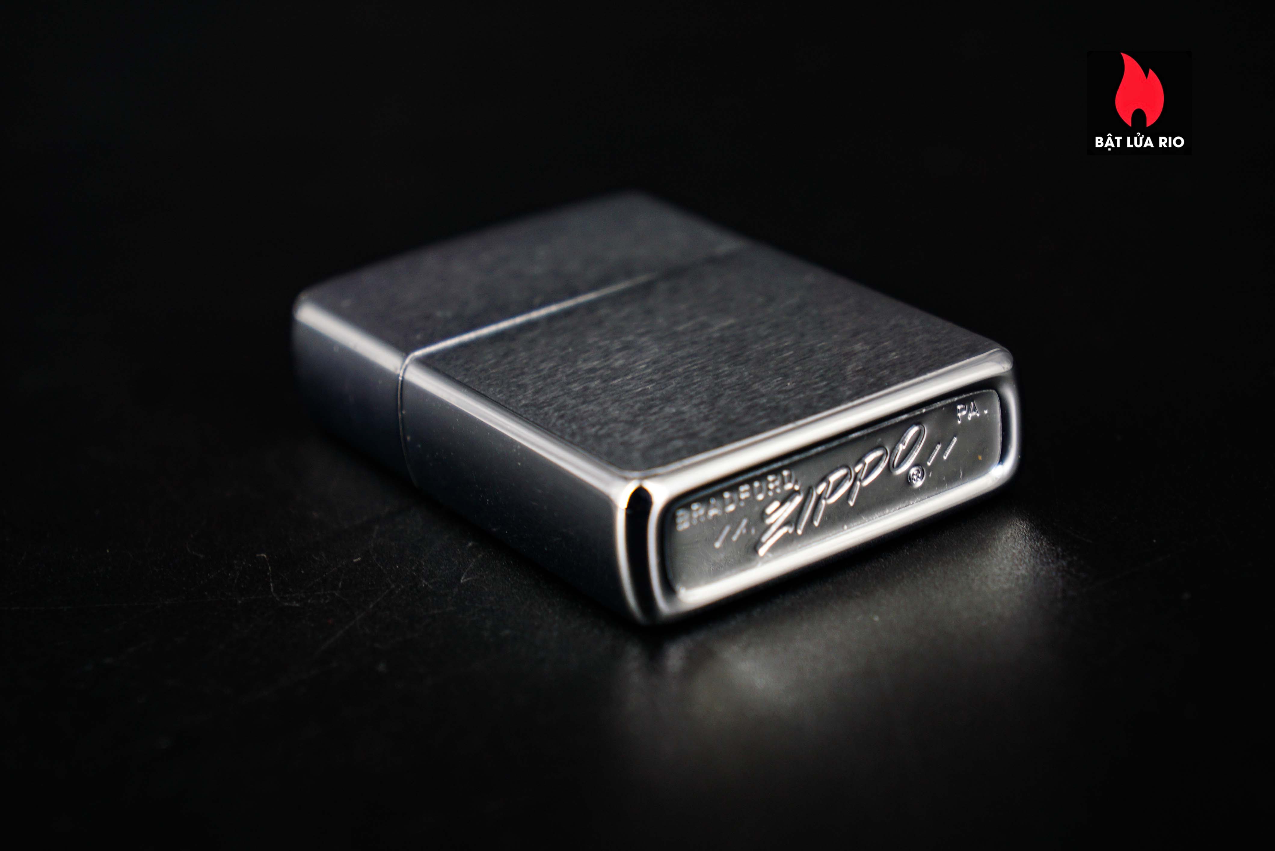 Zippo Xưa 1978 – Michter's Whiskey 39 Zippo Xưa 1978 – Michter's Whiskey 3