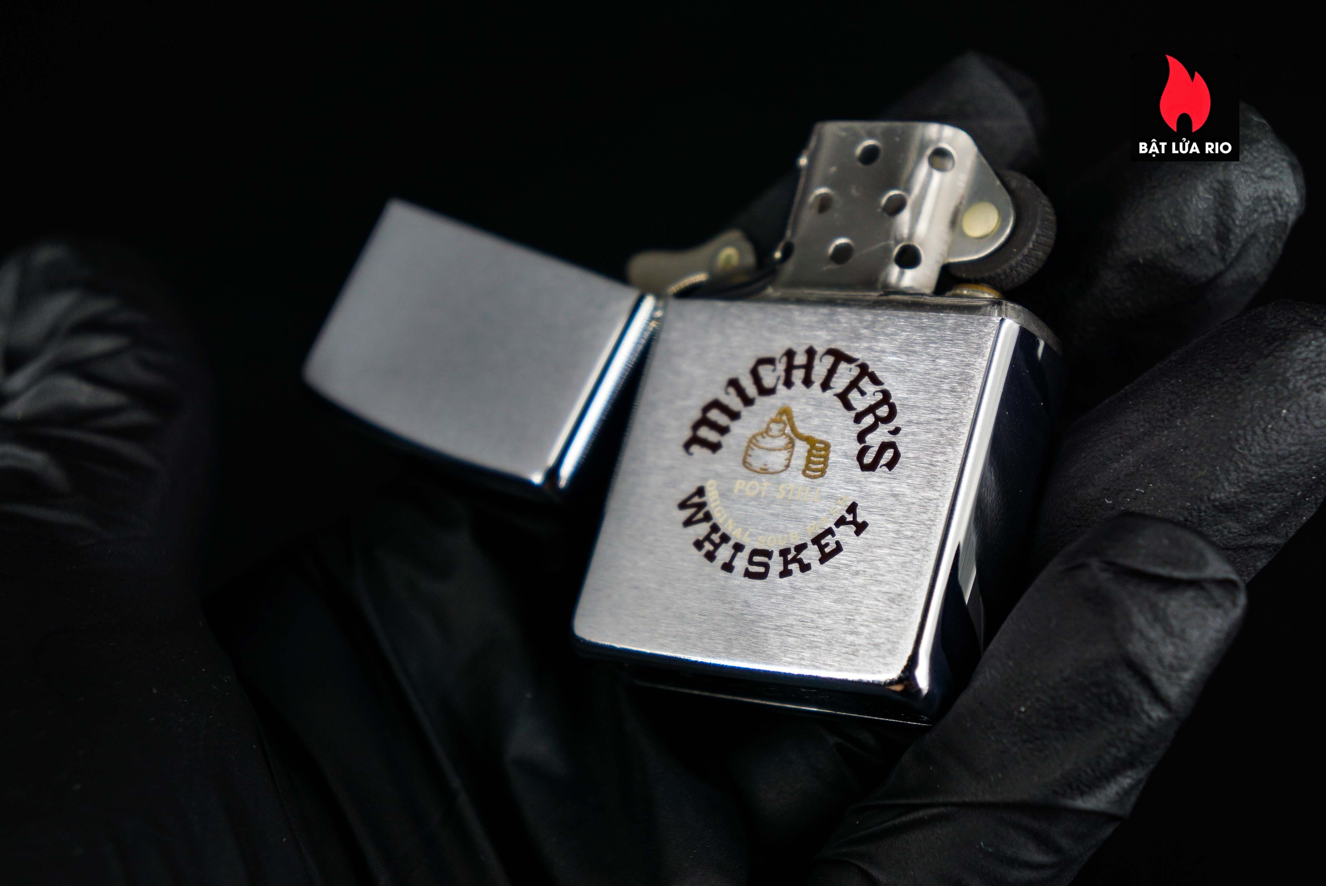 Zippo Xưa 1978 – Michter's Whiskey 37 Zippo Xưa 1978 – Michter's Whiskey 5