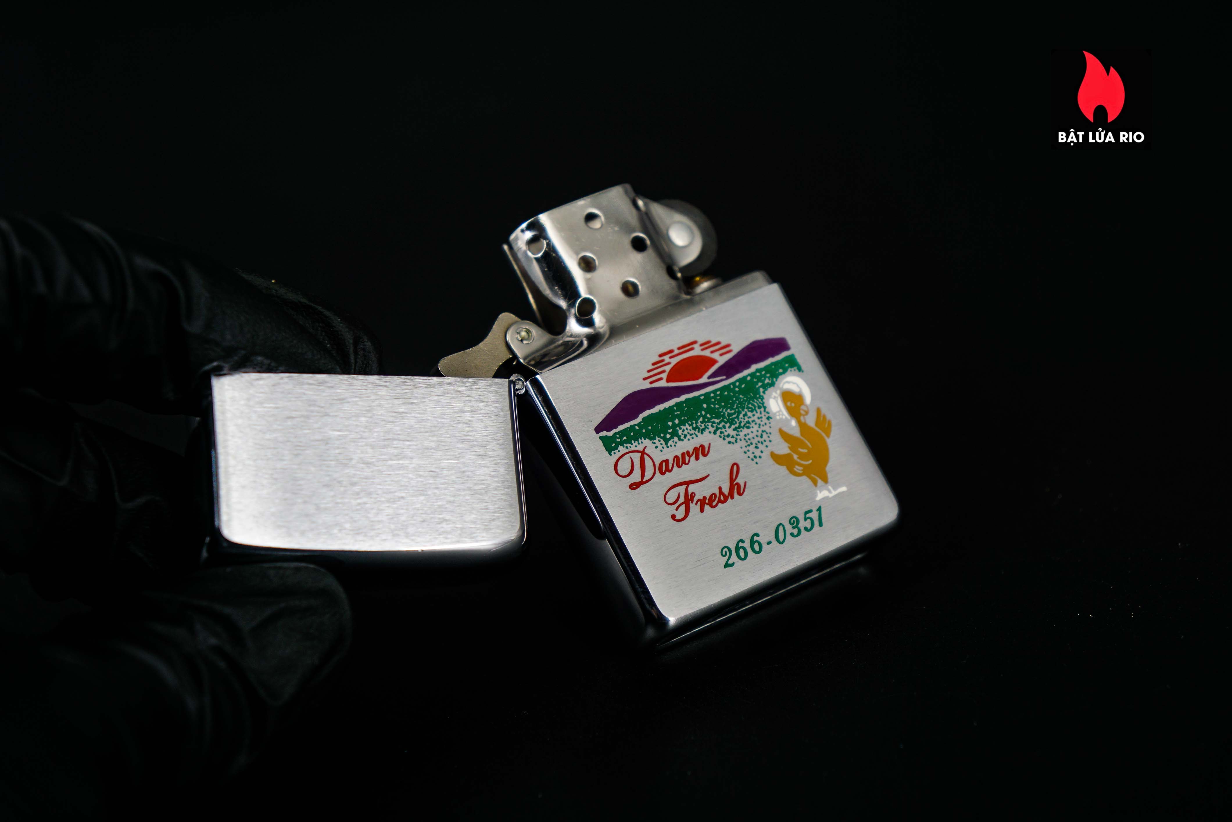Zippo Xưa 1979 – Dawn Fresh 30 Zippo Xưa 1979 – Dawn Fresh 7