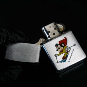 Zippo Xưa 1982 – Mighty Mouse skiing - By Terrytoons 21 Zippo Xưa 1982 – Mighty Mouse skiing - By Terrytoons 10