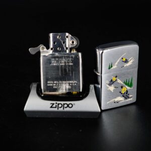 Zippo Xưa 1958 – Salesman Sample Skiers - Sports Series 6